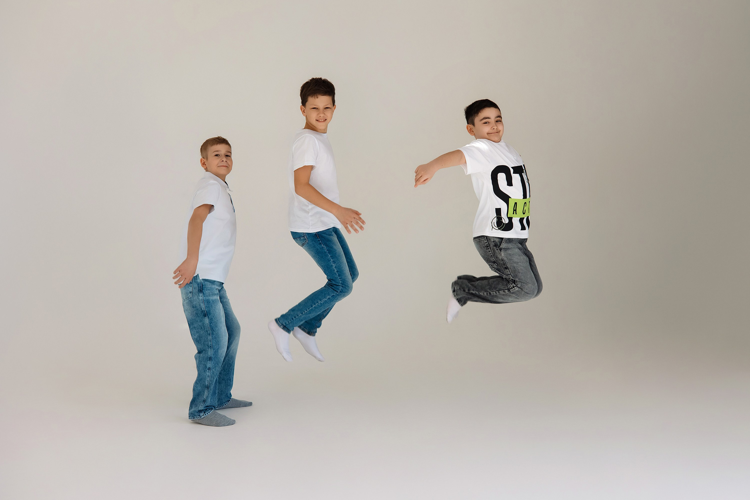 4 класс съемка в фотостудии. Фотограф Любовь Корниенко, Примоский край