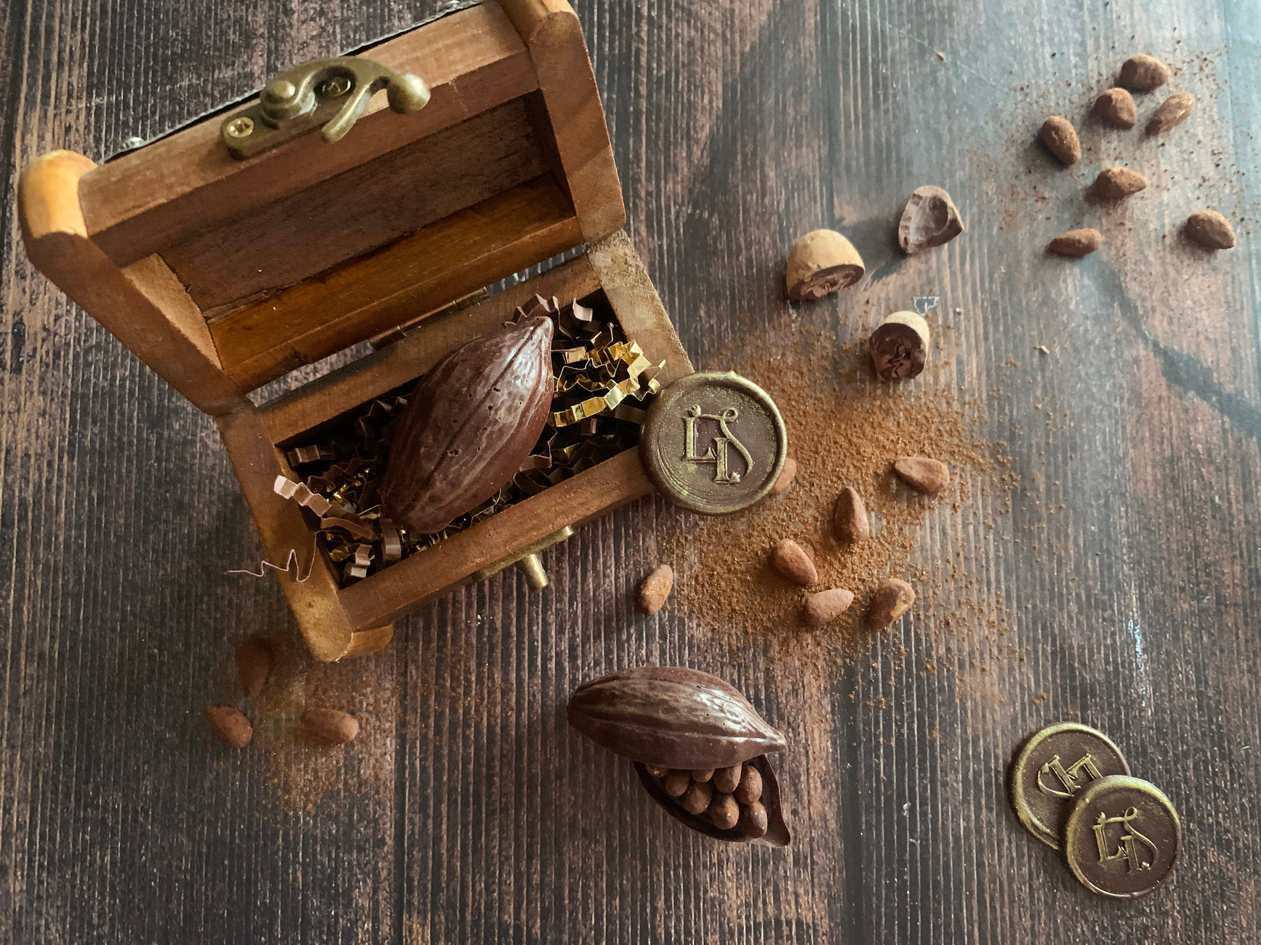 Художественная съёмка десертов с участием фуд-стилиста. Фуд-фотограф Илья Милоданов съемка в Москве и Московской области