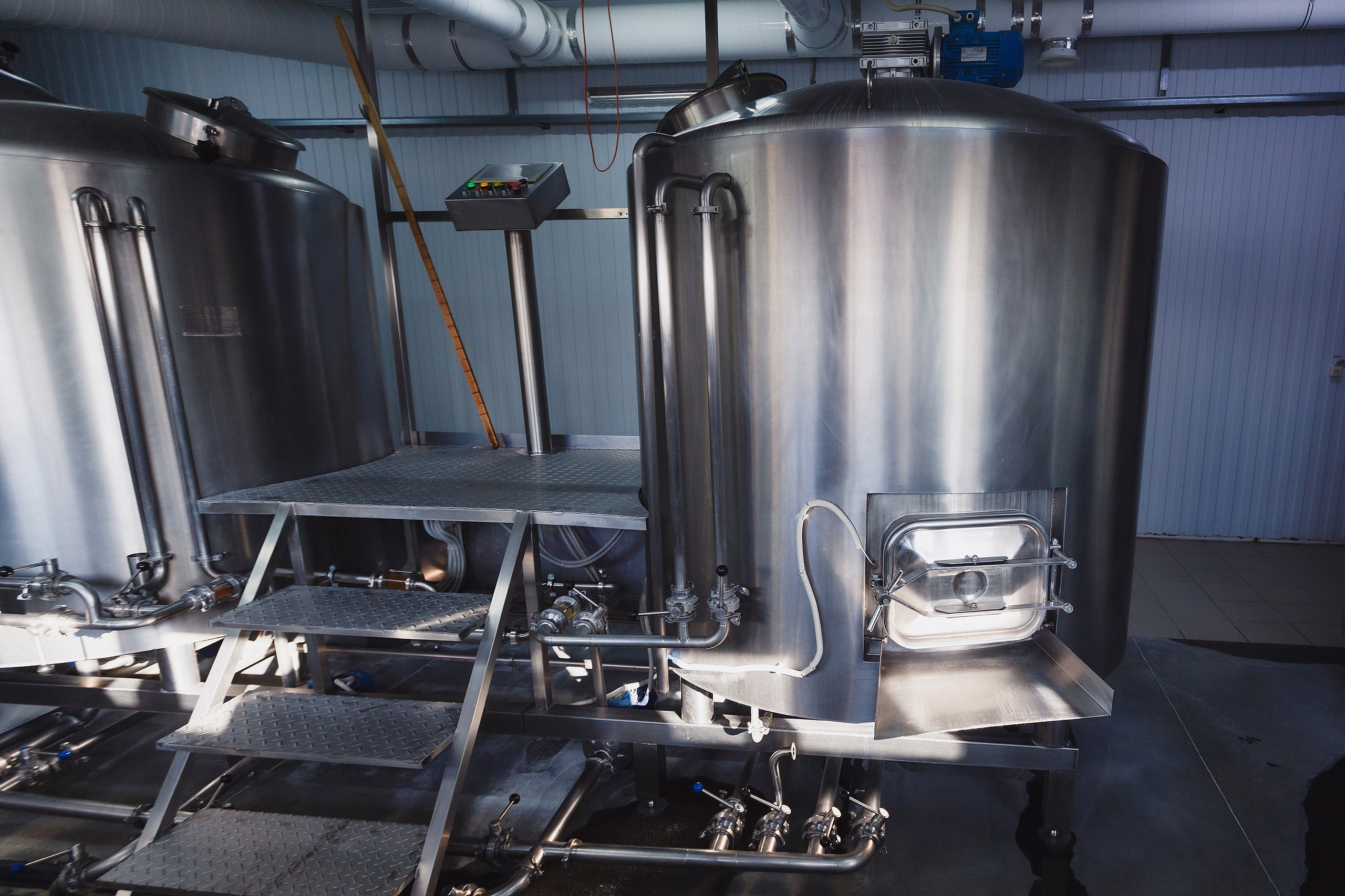 Фотографии с производства. Roman — Репортажный фотограф в Новосибирске