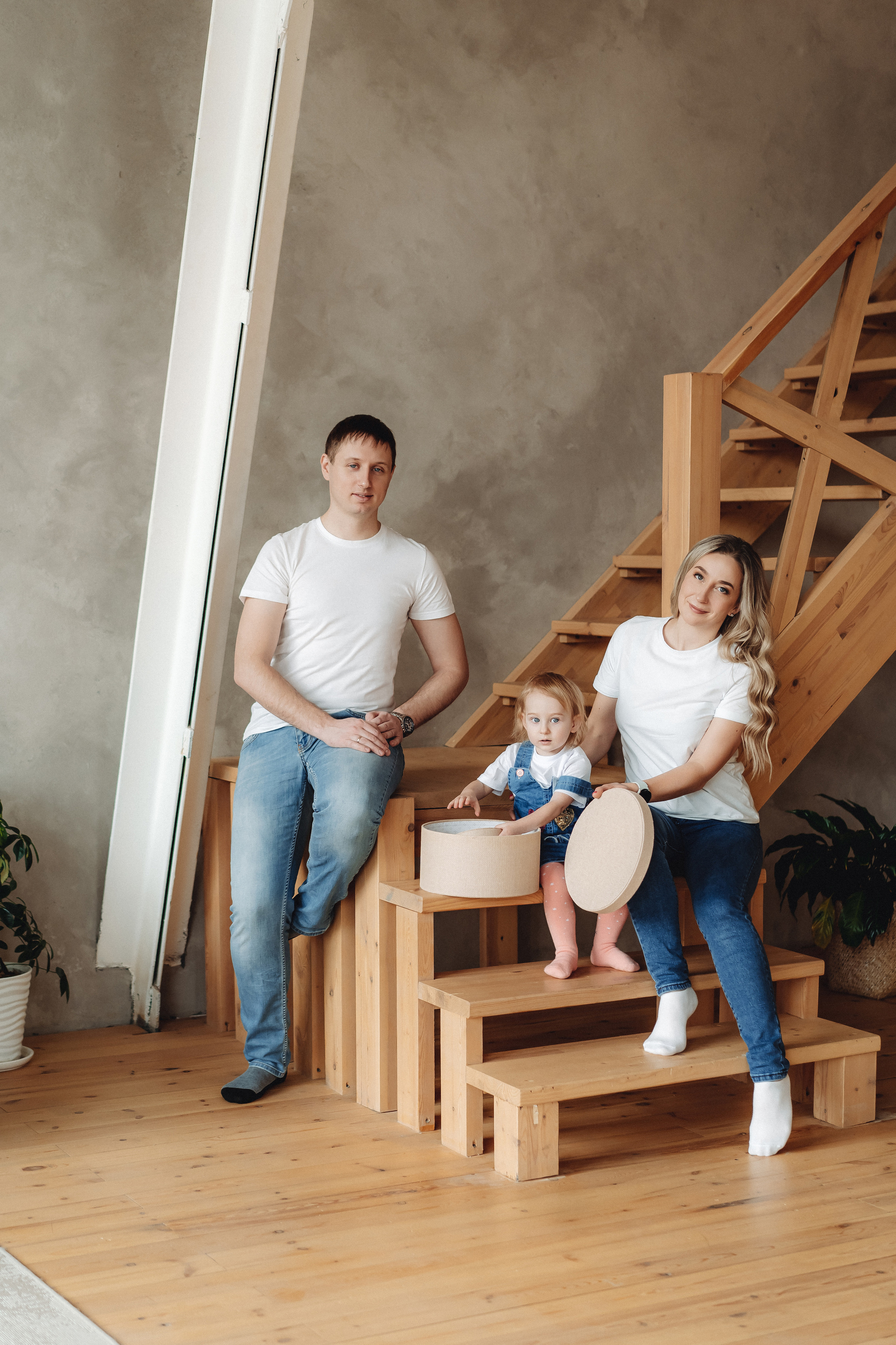 В студии и дома. Семейный и контент фотограф в Красноярске Власова Екатерина