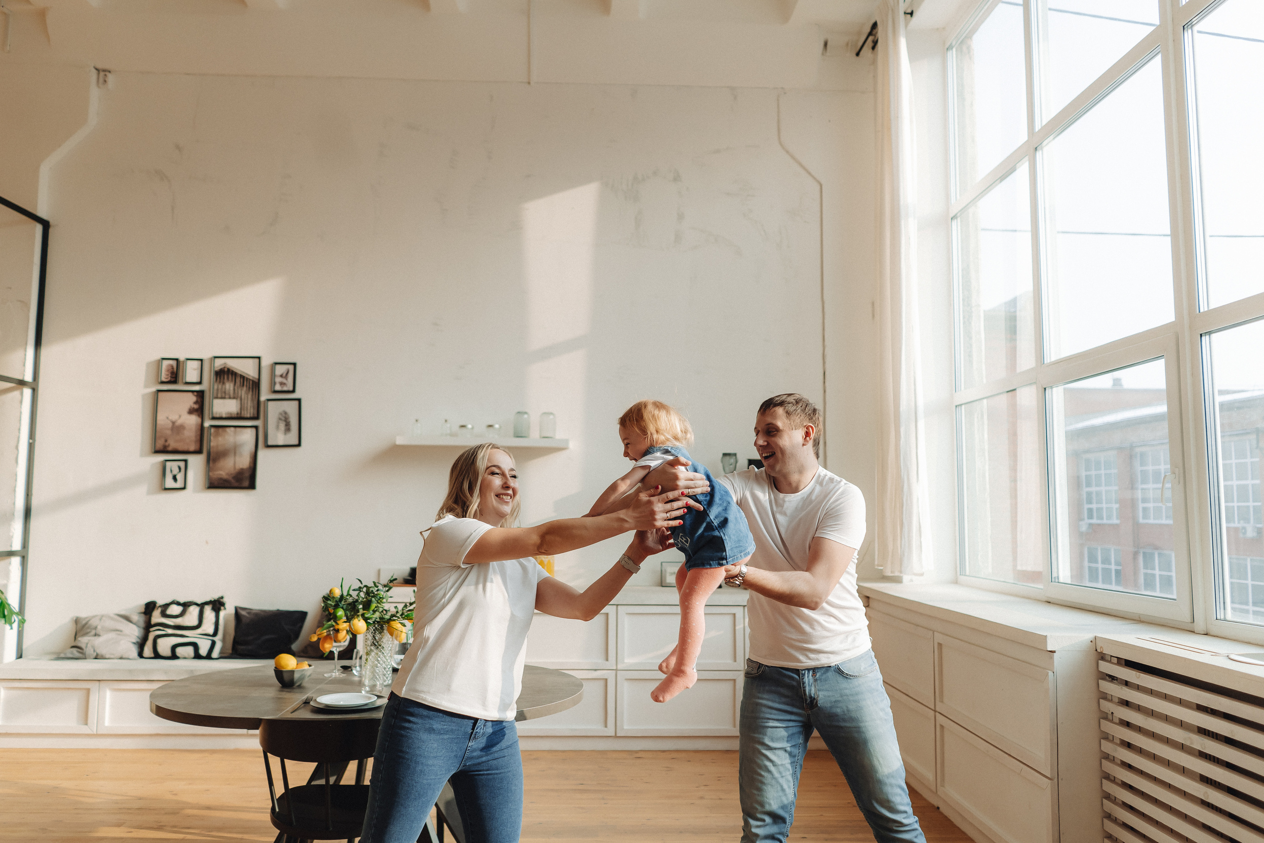 В студии и дома. Семейный и контент фотограф в Красноярске Власова Екатерина