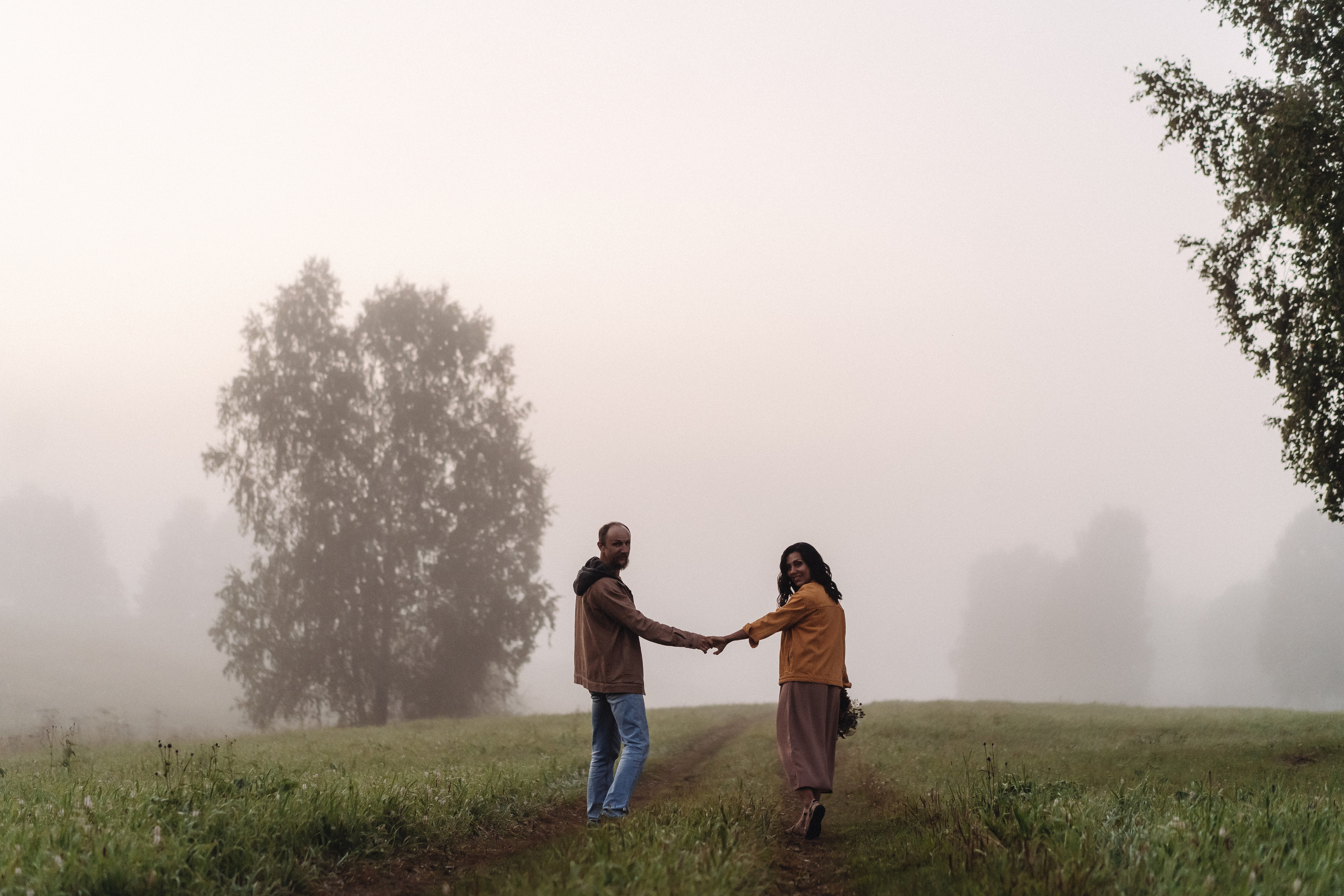 Свадебная фотосъемка и лавстори. Семейный и контент фотограф в Красноярске Власова Екатерина