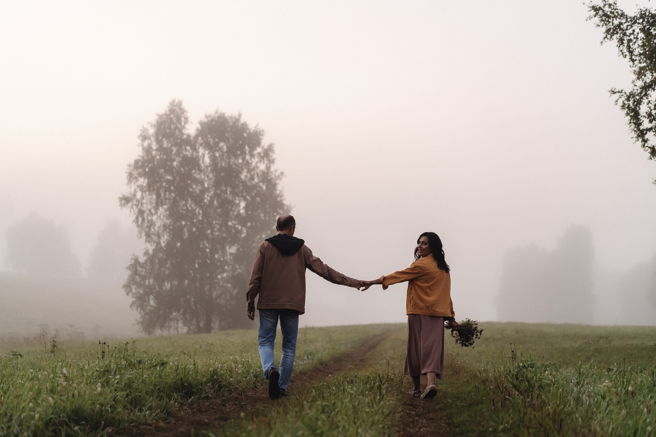 Свадебная фотосъемка и лавстори. Семейный и контент фотограф в Красноярске Власова Екатерина