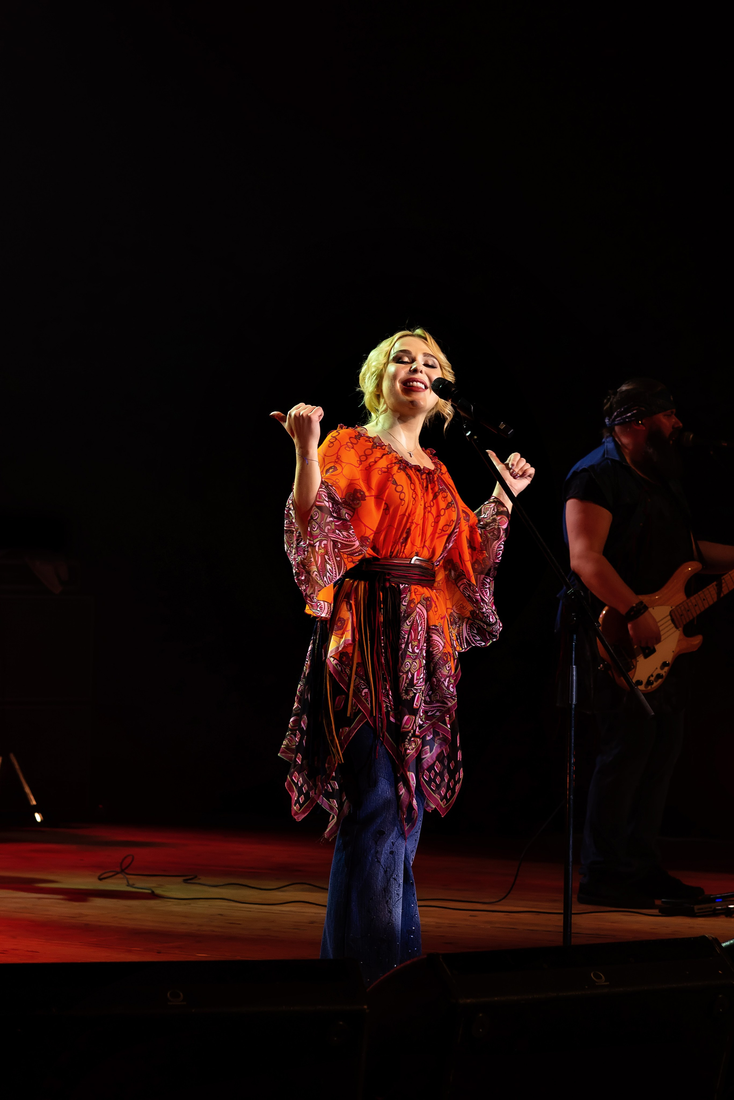 Концерт Пелагеи. Школьный, фэшн фотограф в Тюмени и в России Ирина Королева