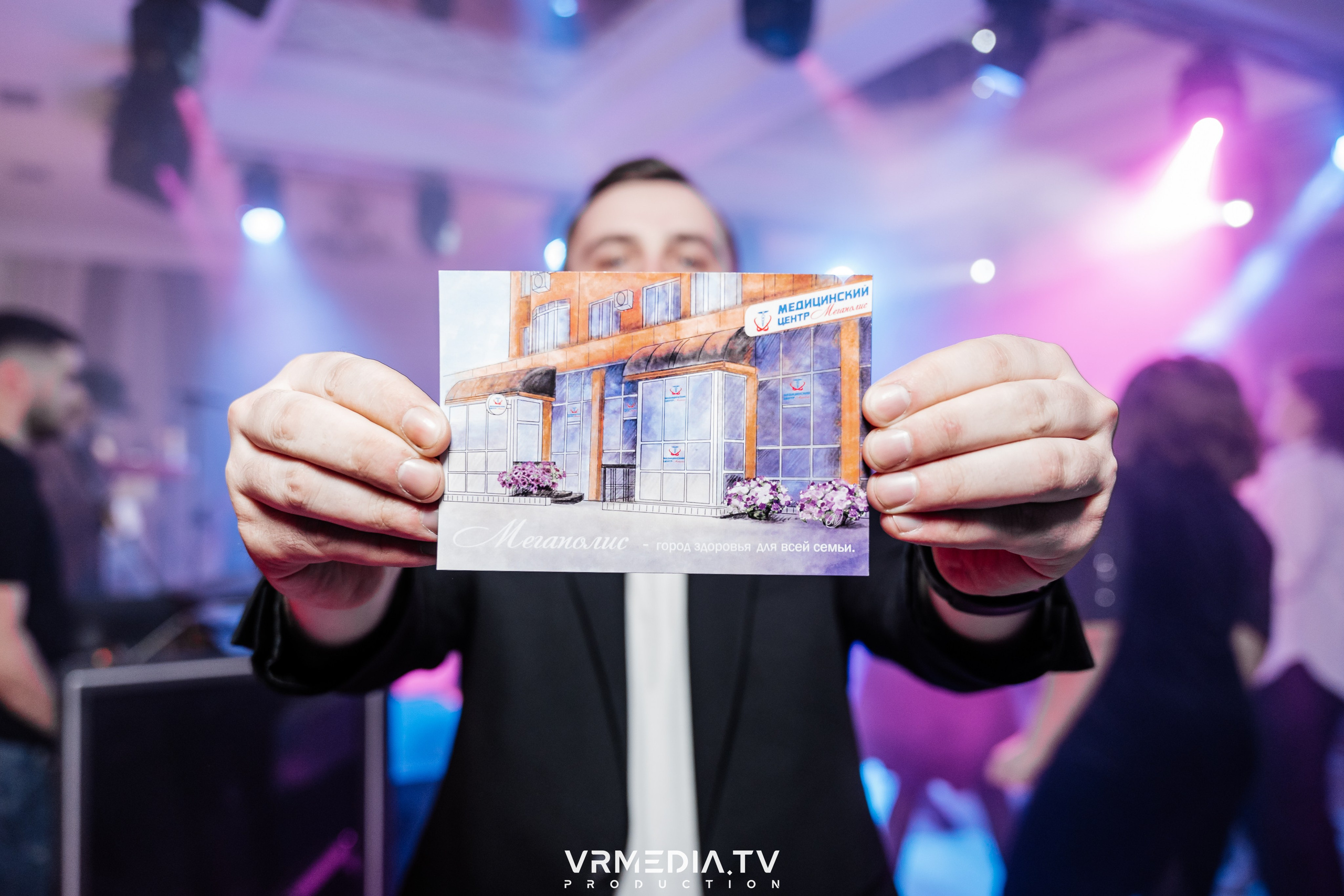 Международный женский день в ресторане «Лазурный берег»