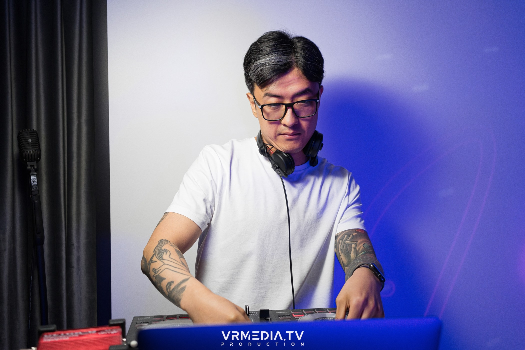 Dance в караоке-баре «Volna»