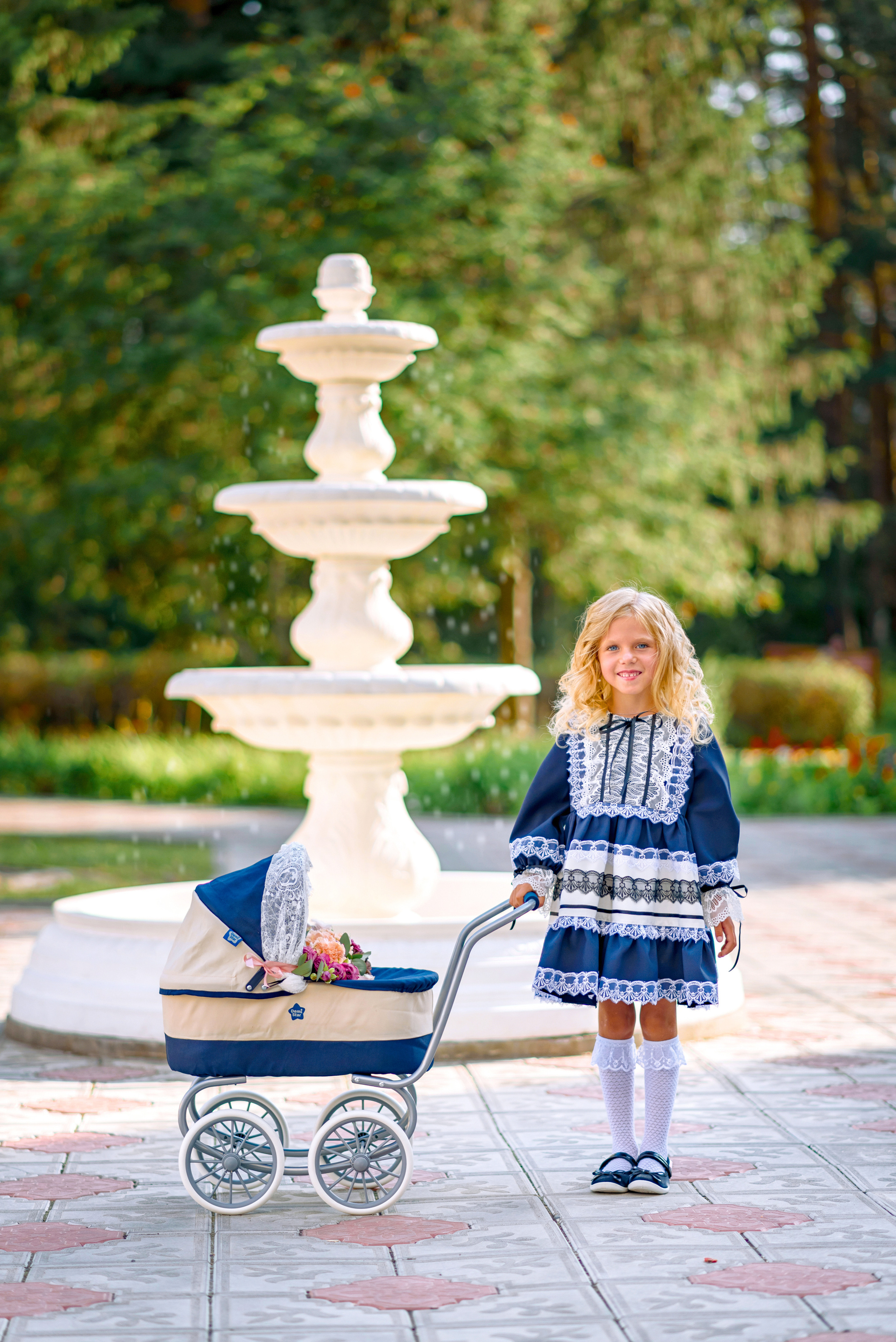 Аленка с коляской. Катя Барбус Фотограф Пермь