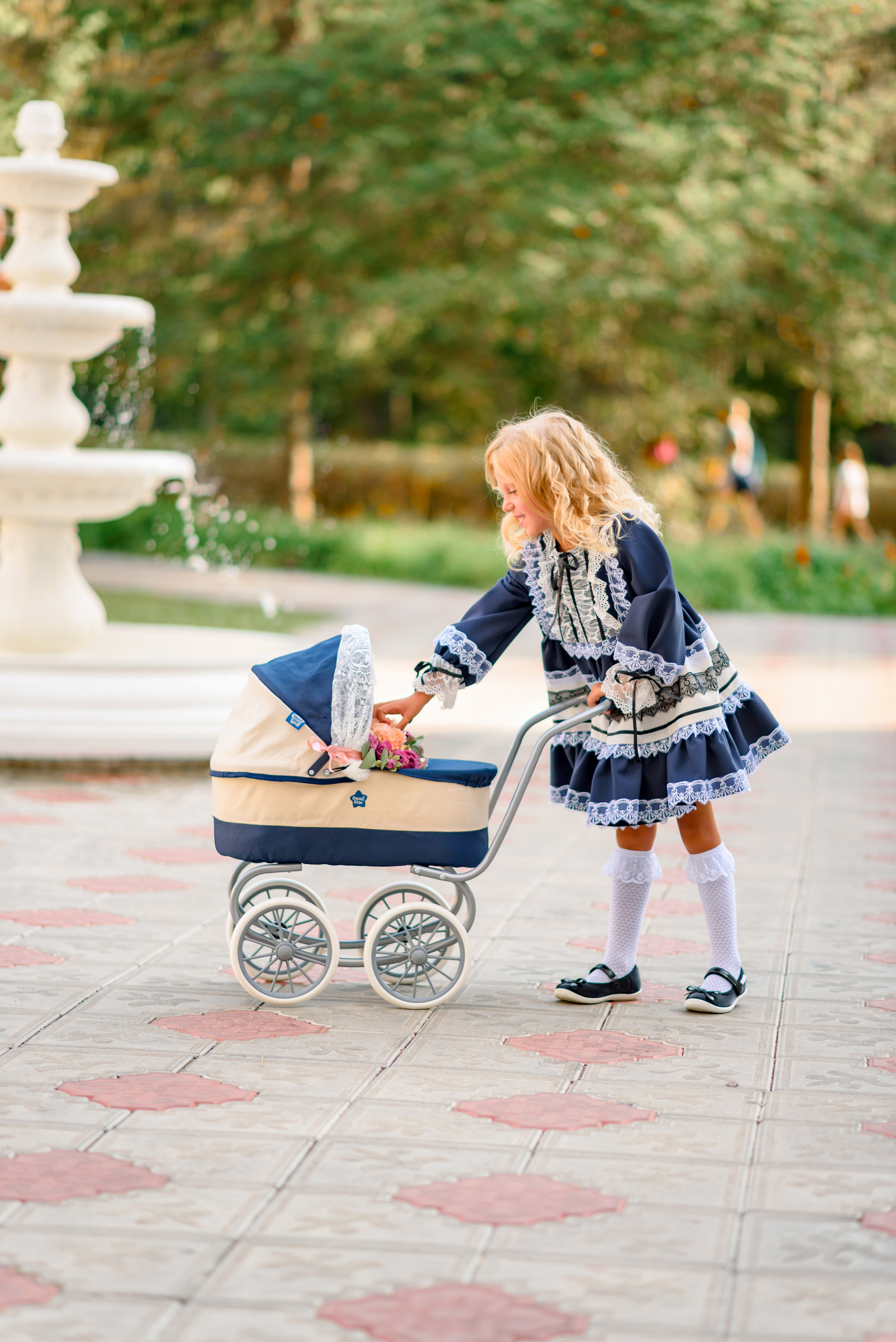 Аленка с коляской. Катя Барбус Фотограф Пермь