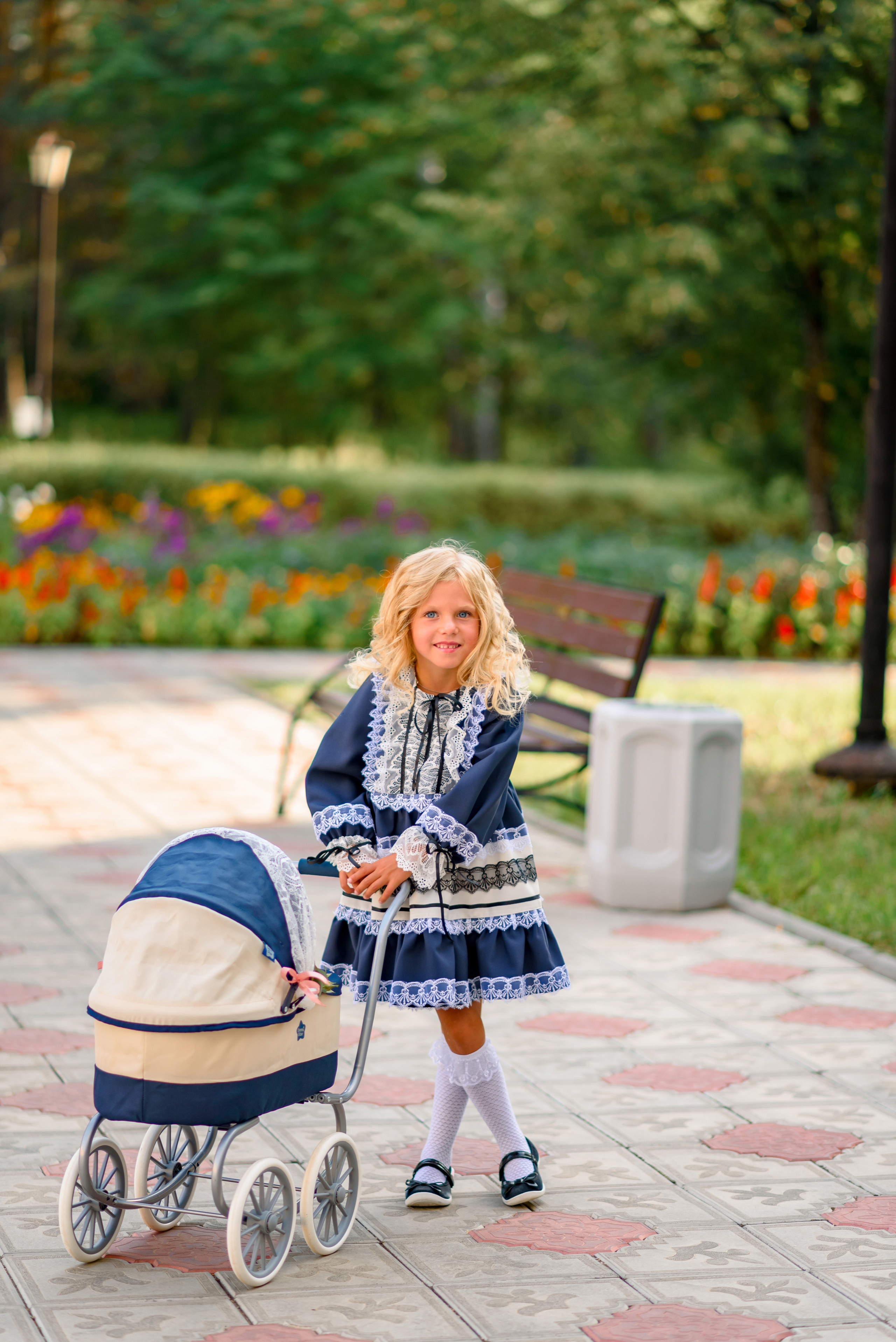 Аленка с коляской. Катя Барбус Фотограф Пермь