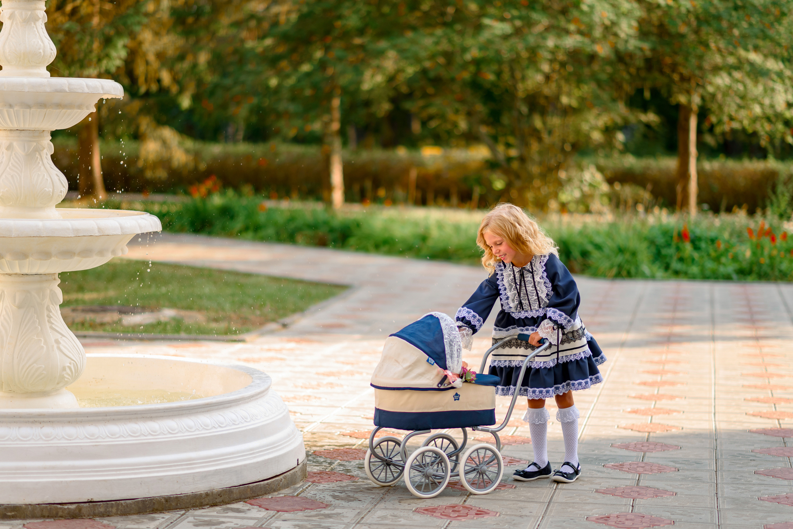 Аленка с коляской. Катя Барбус Фотограф Пермь