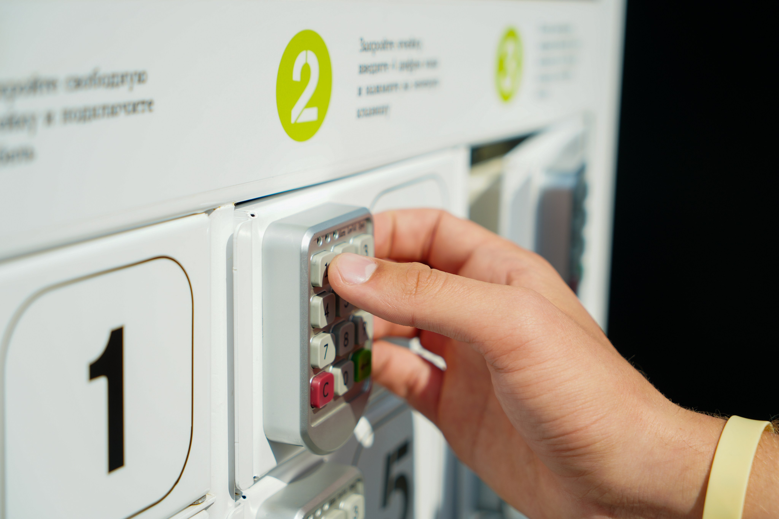 Фотоотчет партнерской интеграции для компании TELE2 на фестивале Ironstar. Репортажный фотограф в Красной Поляне и Сочи Павлюченко Екатерина