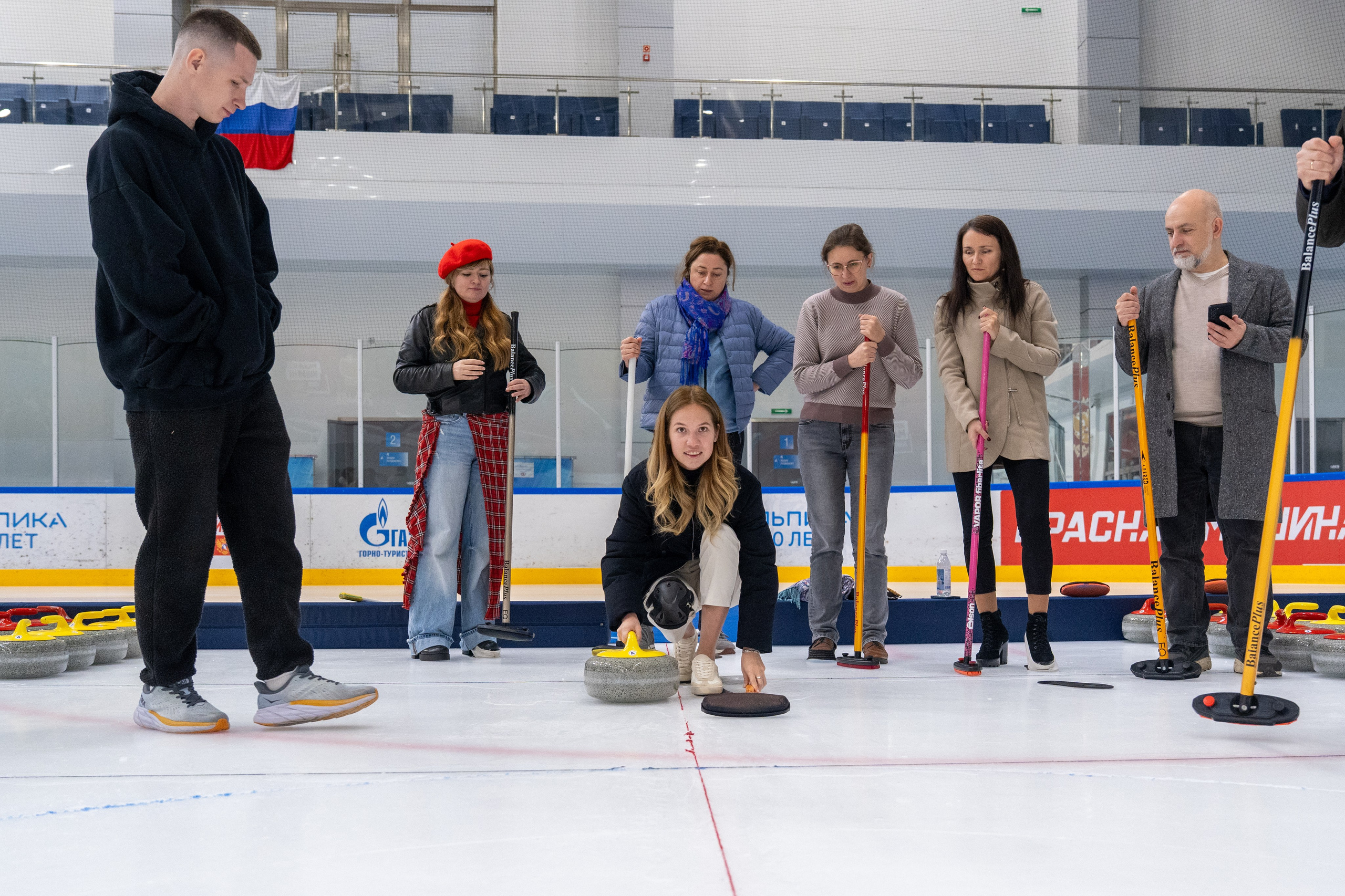 Керлинг для компании Р-Фарм. Репортажный фотограф в Красной Поляне и Сочи Павлюченко Екатерина