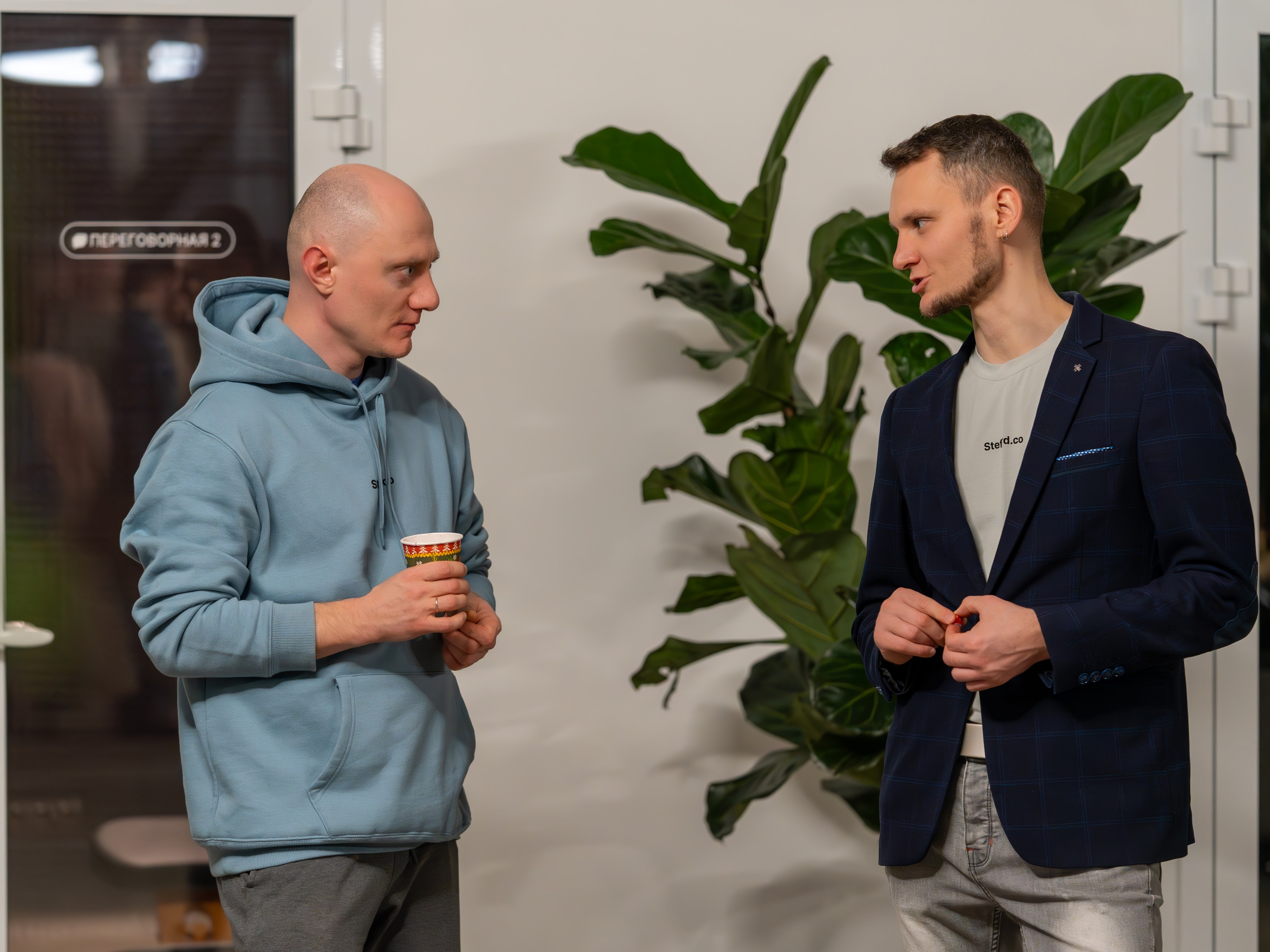 Предновогодняя встреча в пространстве Steford Hub. Репортажный фотограф в Красной Поляне и Сочи Павлюченко Екатерина