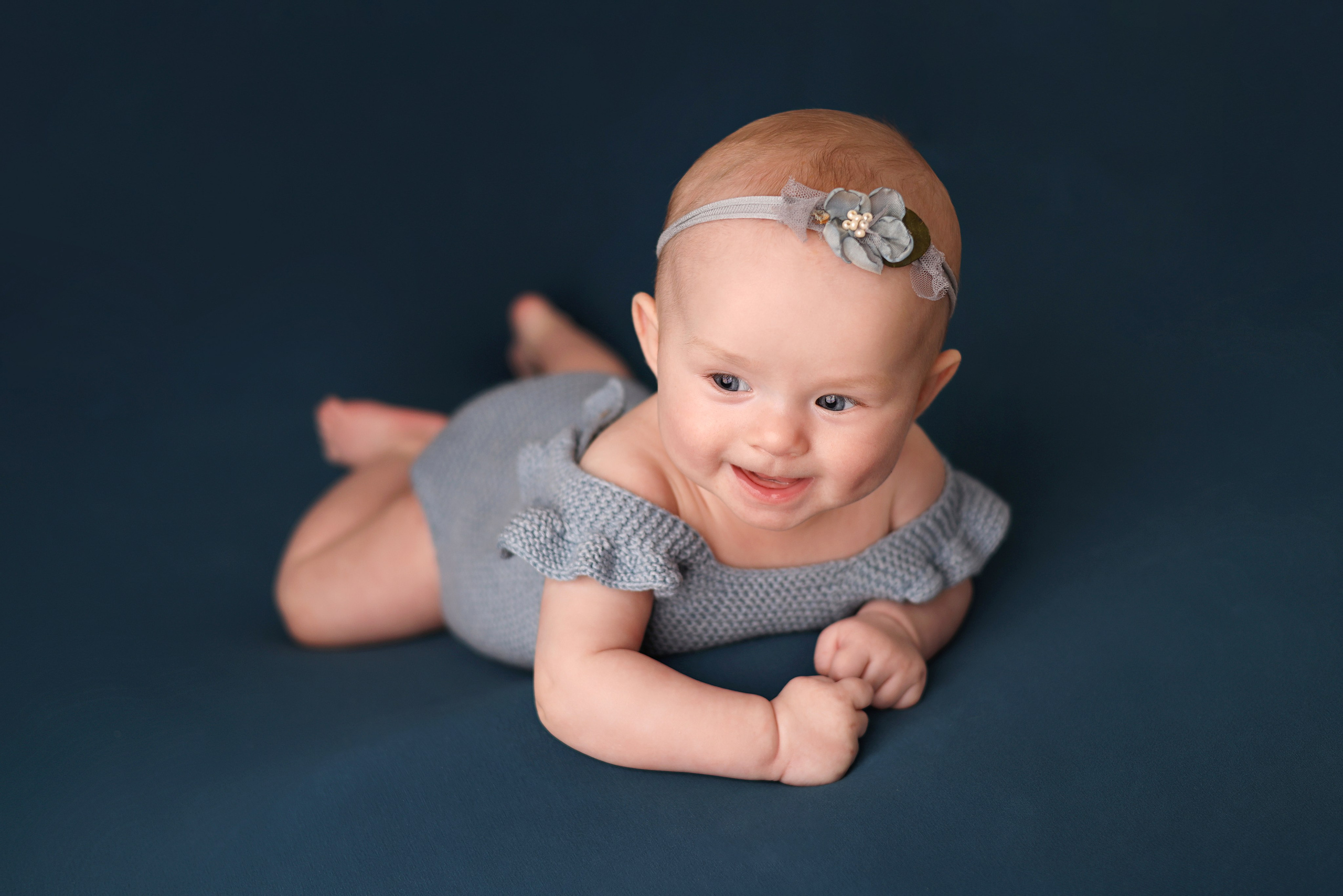 Арине 4 месяца. Фотограф новорожденных Москва. Ньюборн фотограф Москва