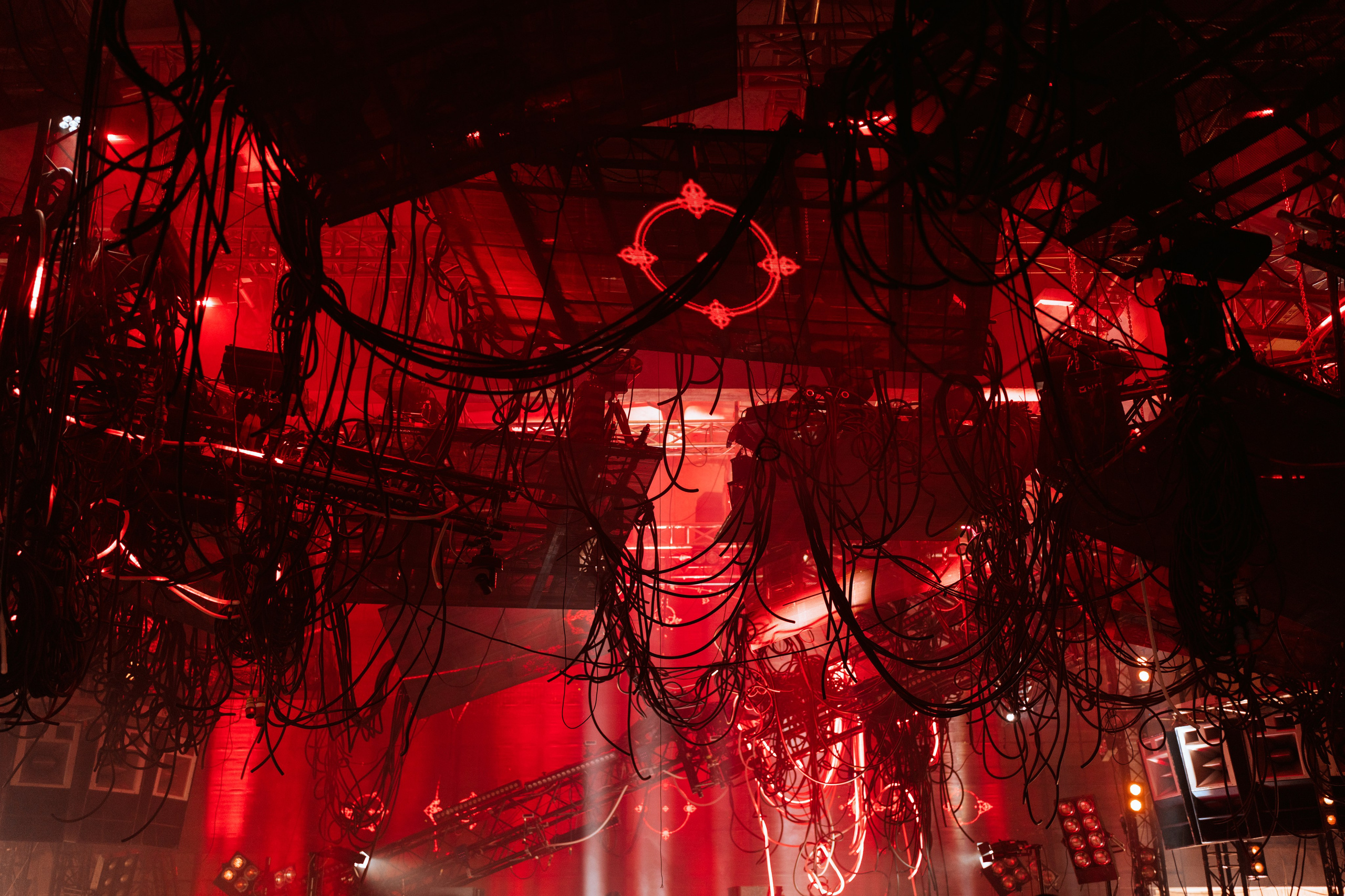 Outline 2024. @tomrus: Рустам Шагиморданов — фотограф