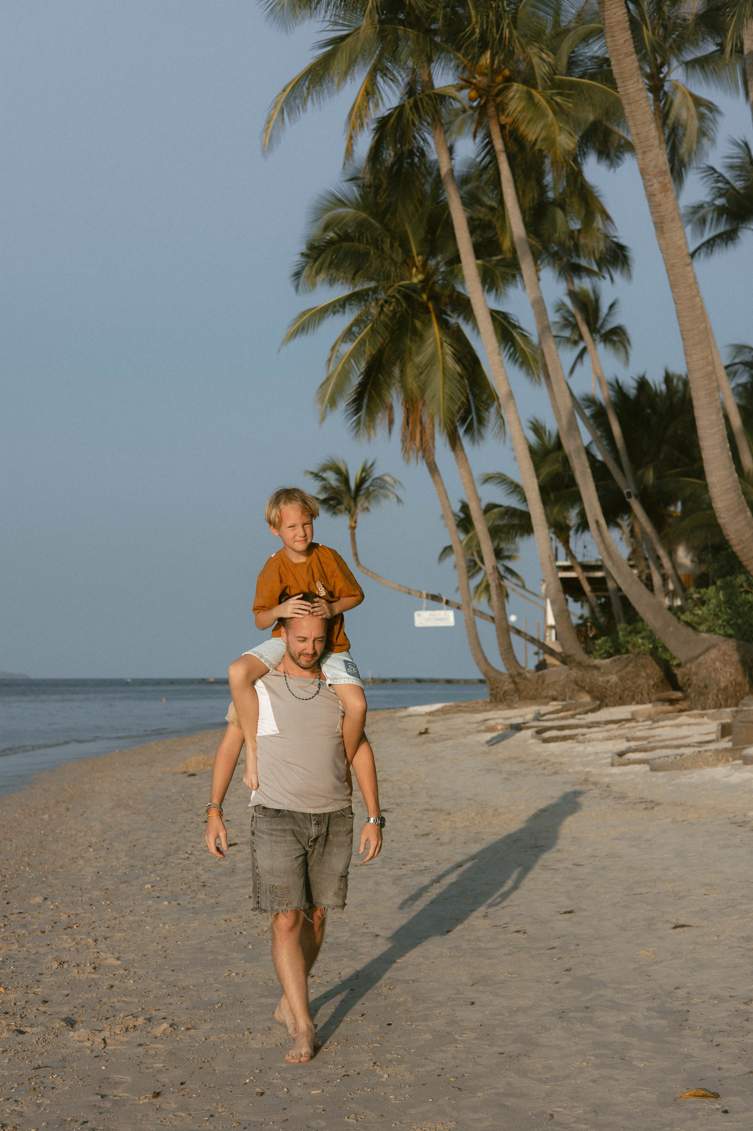 Алиса с семьей / Самуи. Семейный и детский фотограф в Москве Анастасия Каипова
