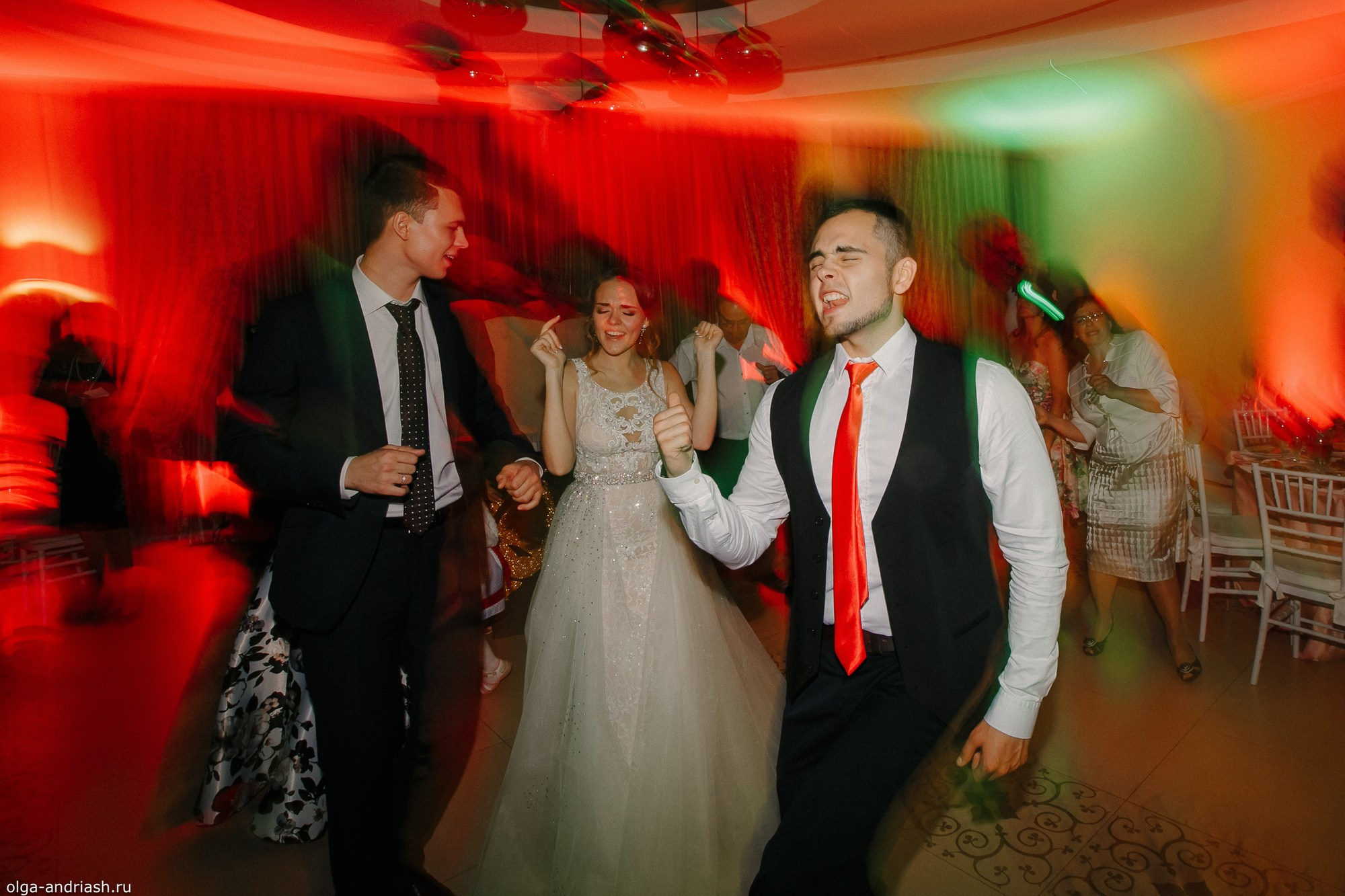 Свадьба в Тюмени. Семейный, портретный и свадебный фотограф в Санкт-Петербурге и Москве