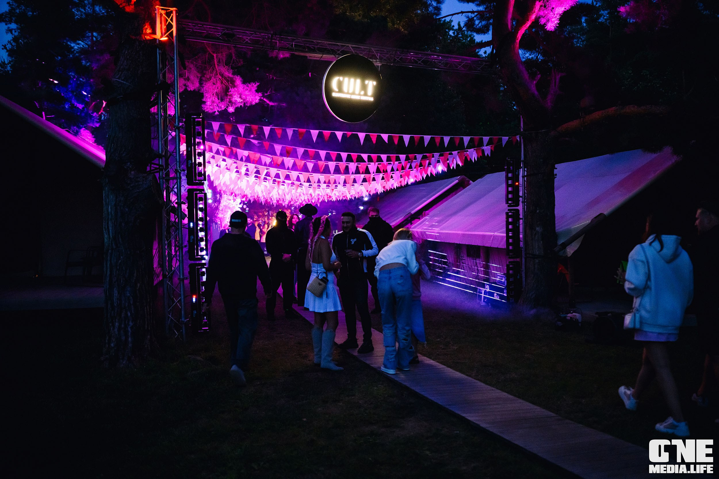 CULT — electronic music festival. Day II. One Media Life: фоторепортажи, фотоотчеты с мероприятий и заведений