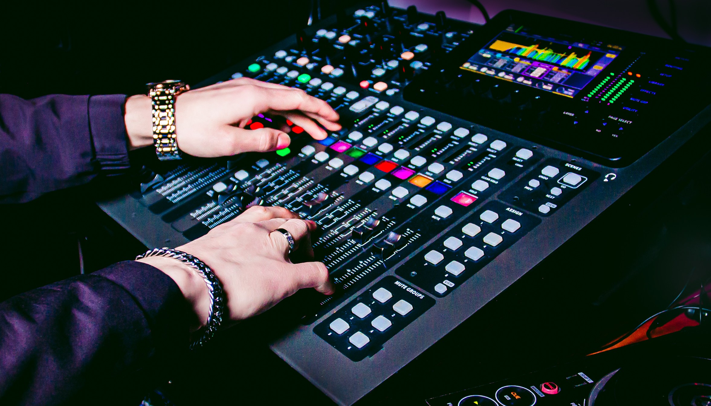 Клубная съемка. Sandina.pro — репортажная, портретная и свадебная съемка в Санкт-Петербурге