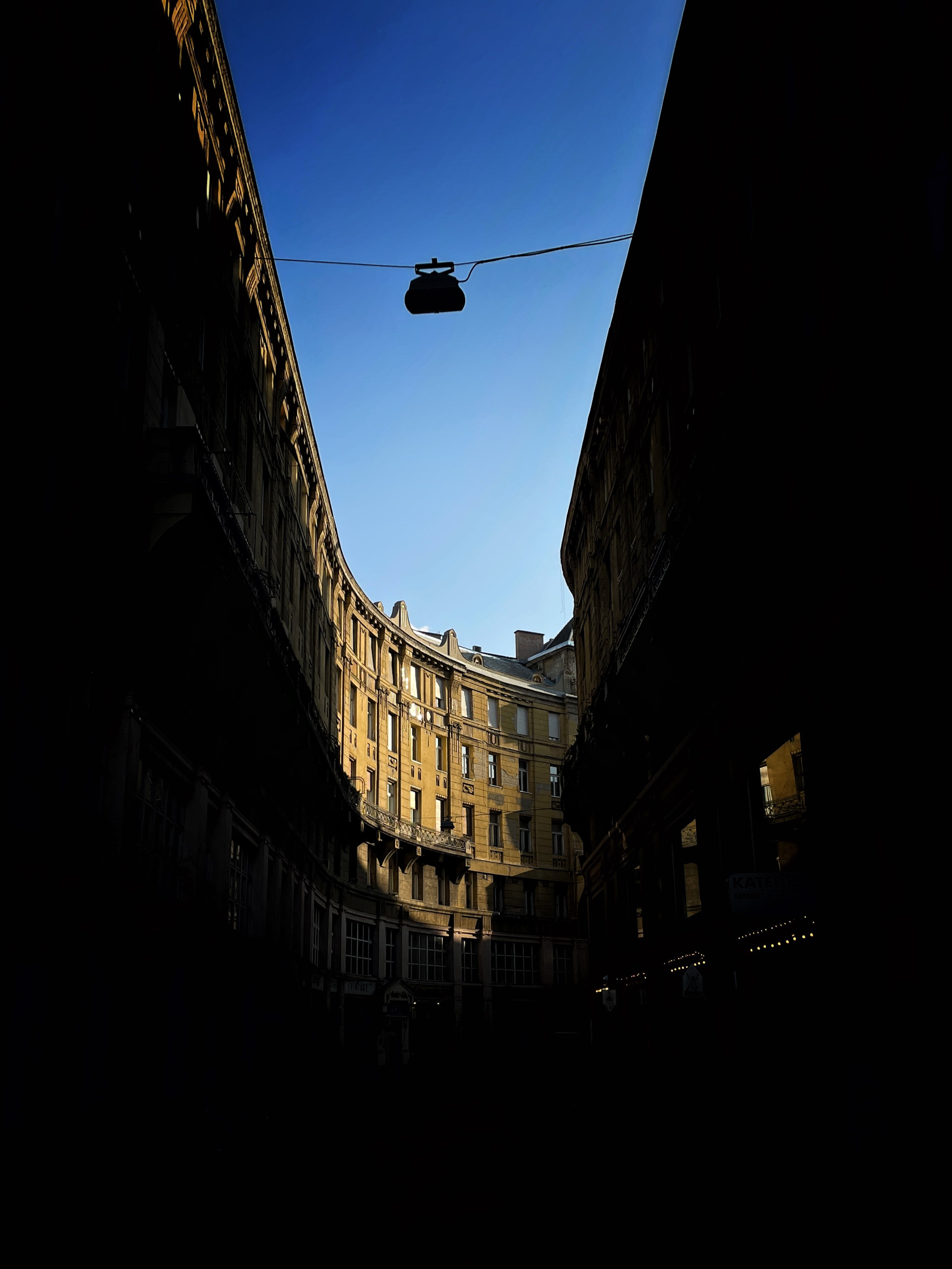 STRT JRNL by Knyazev Yura issue #3 december 2025. Photographer in Budapest  — Yura Knyazev