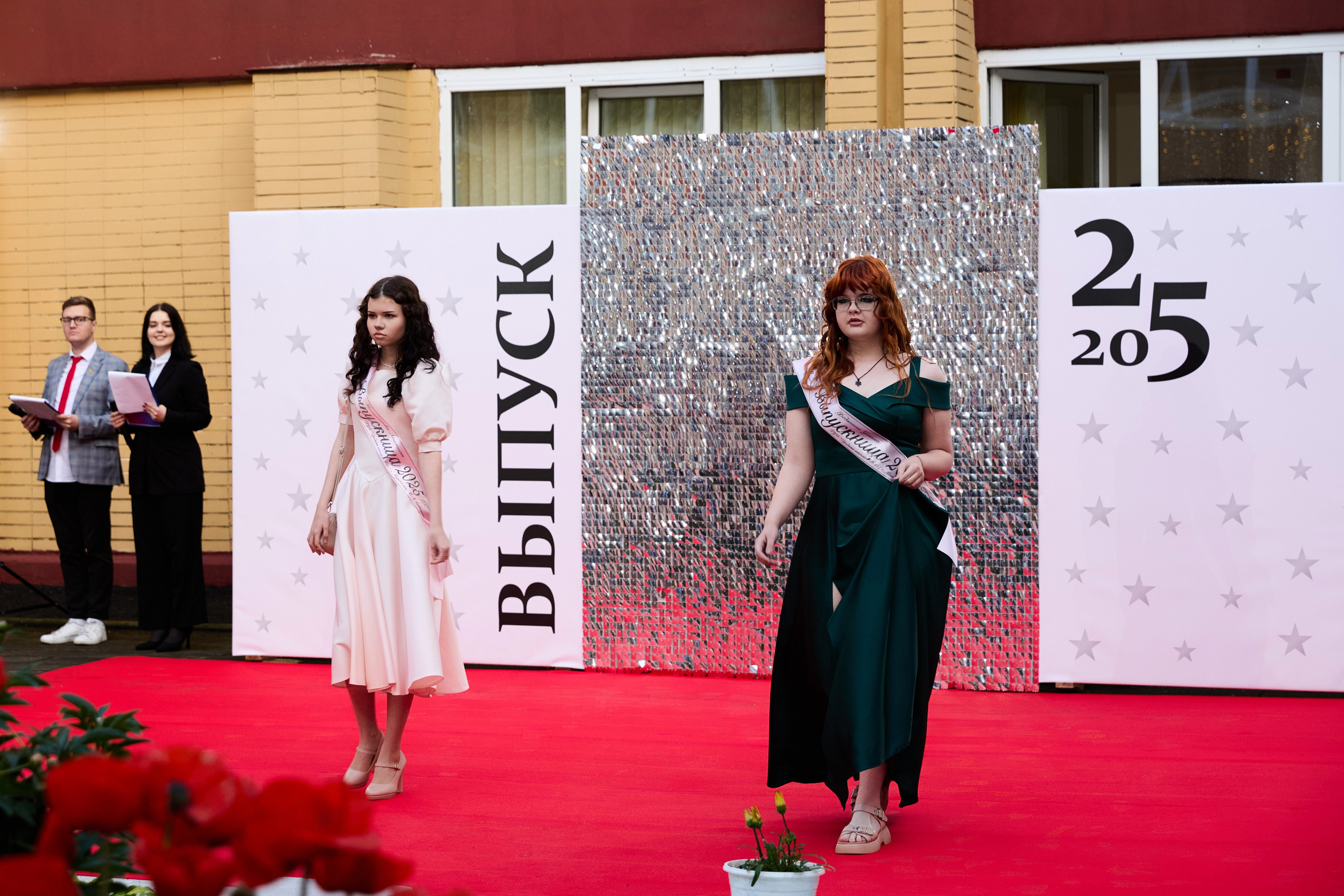 Выпускной 11 класс. Свадебная, репортажная фотосъемка и видеосъемка в Минске. Илья и Юлия Ширмановы. Фотограф | Видеограф | Минск