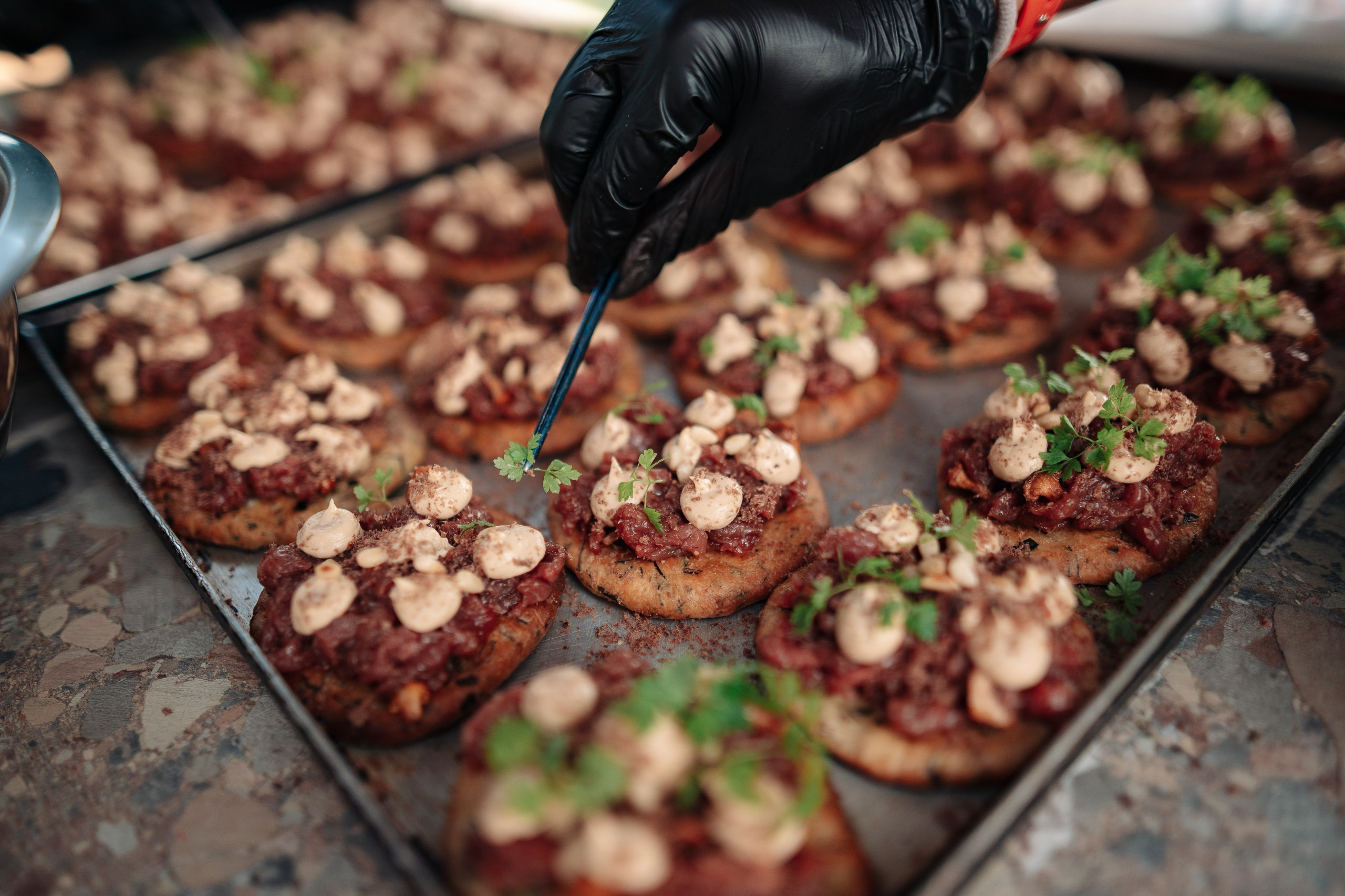 Дикий ужин. Репортажный фотограф Красноярск Алекс Чампакхам