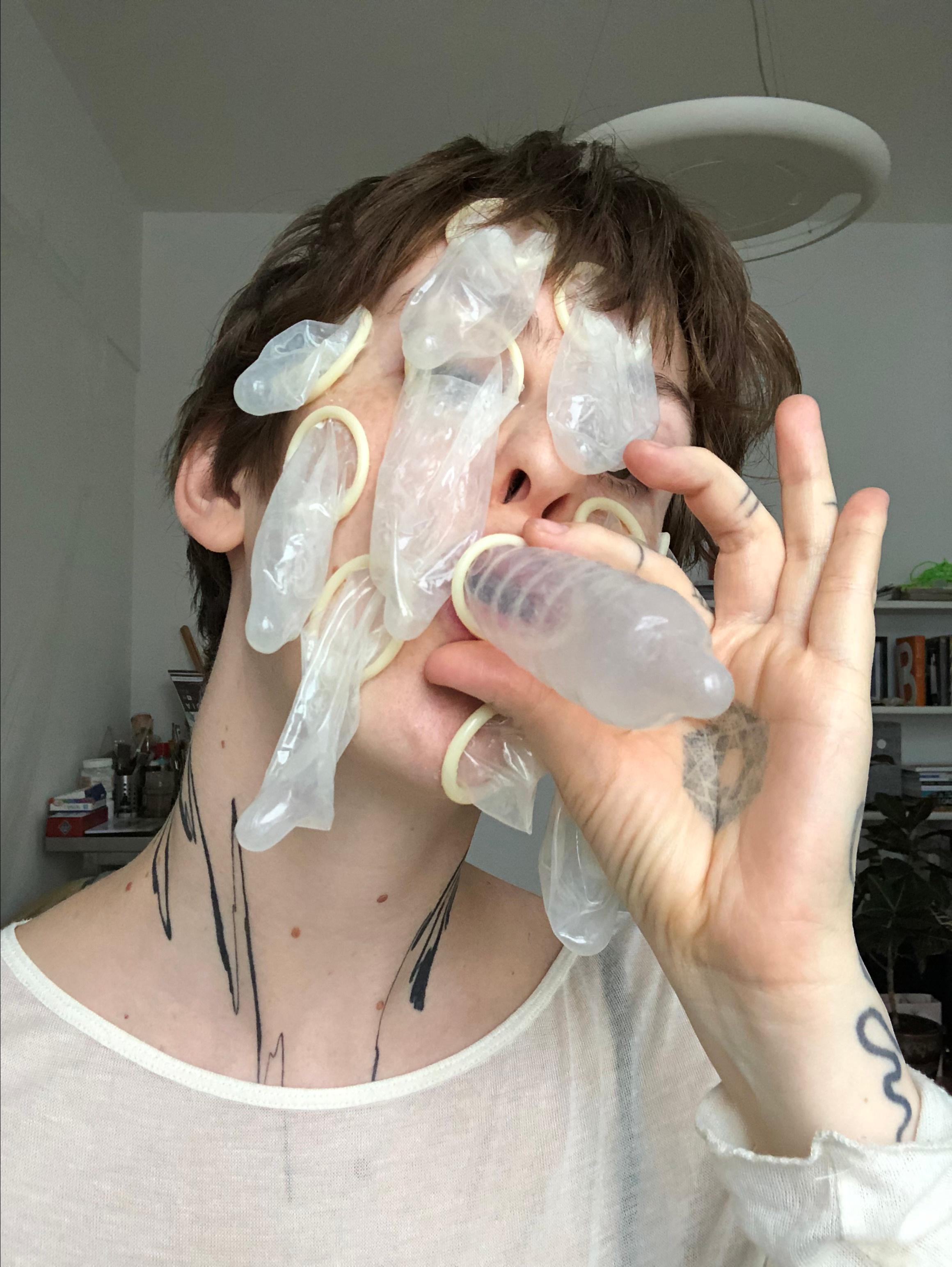 Face Fetish. Современная художница Диана Рогаткина