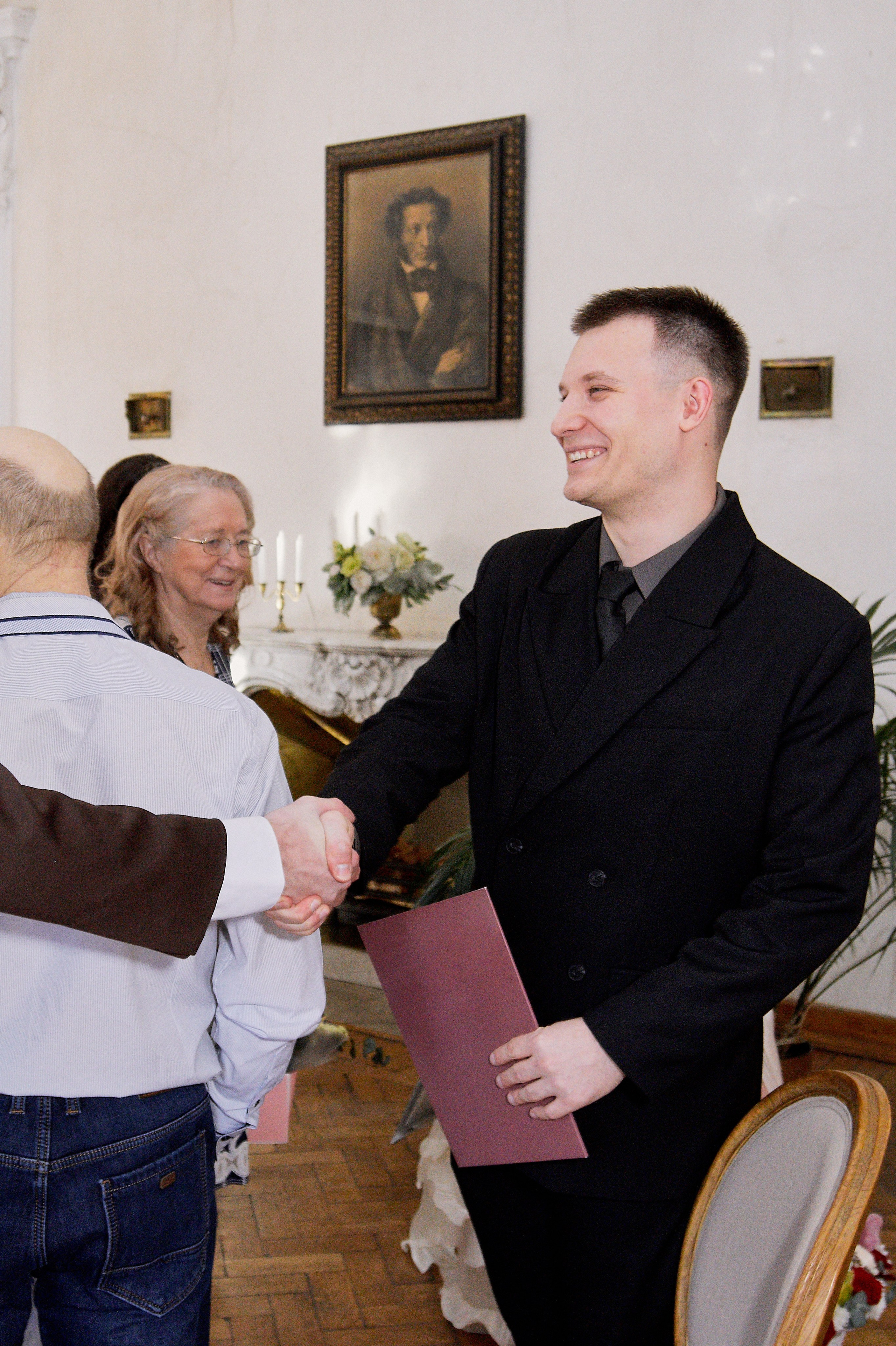 Торжественное бракосочетание в библиотеке им. Пушкина. Свадебный фотограф в Москве Приятелева Ангелина