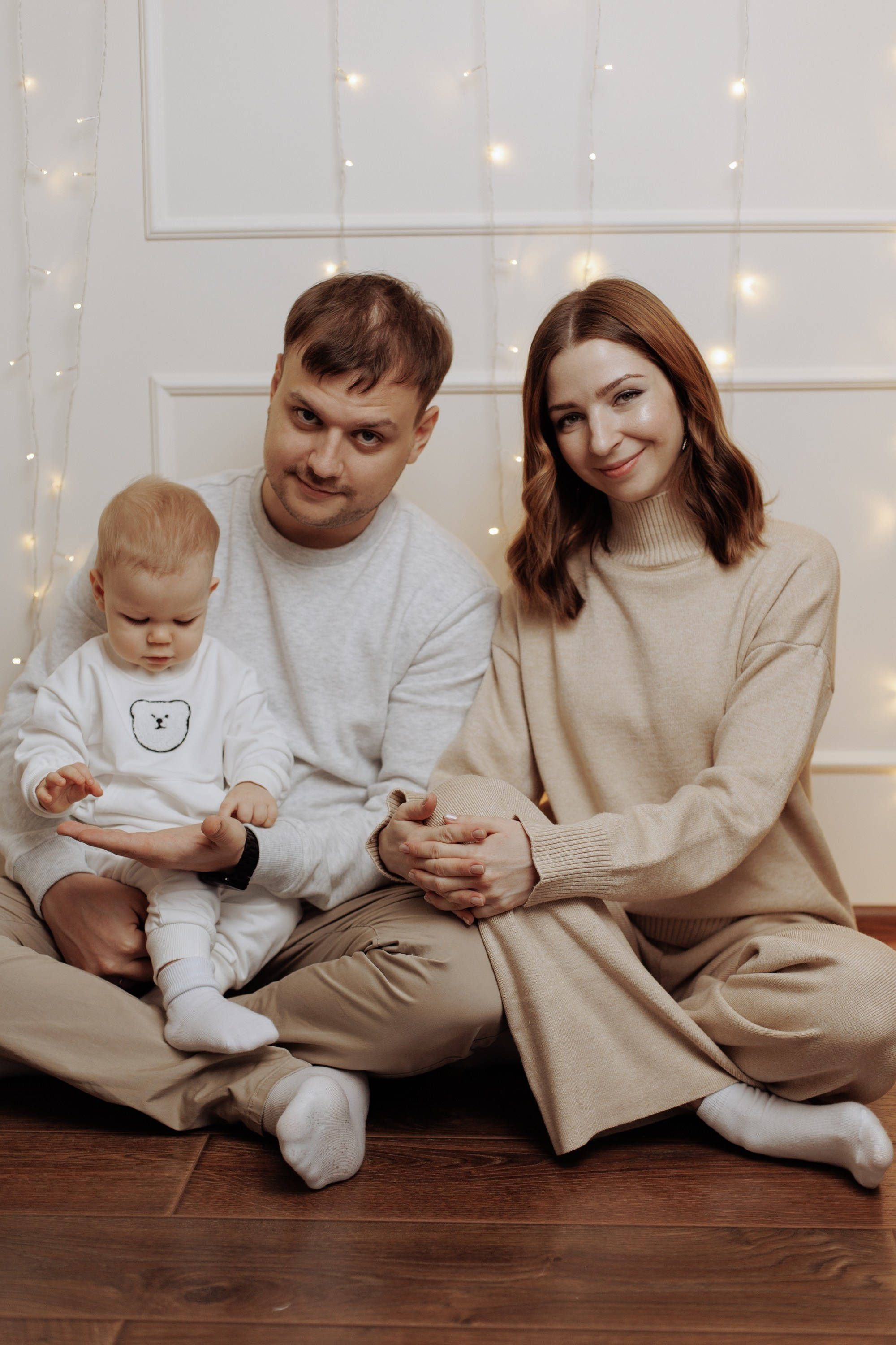 Семейная фотосессия «студия». Свадебный фотограф