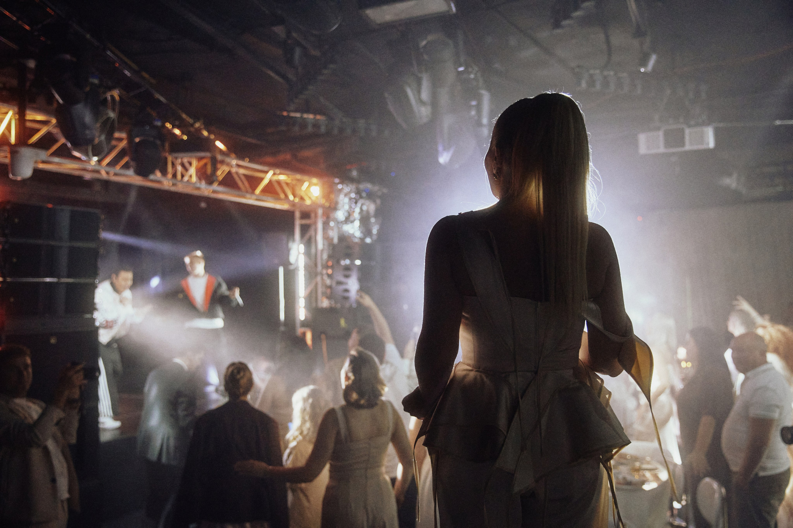 REFLECTIONS: A TRAIL OF FEELINGS. Дмитрий Мазуркевич: Профессиональный Репортажный Фотограф