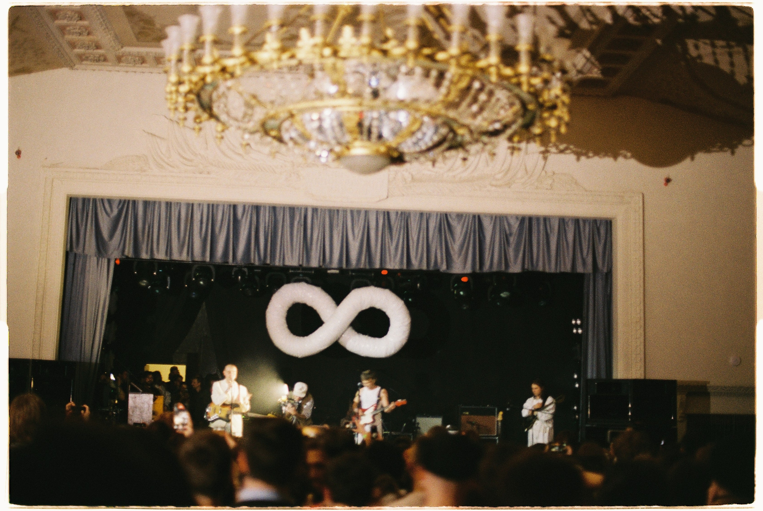 Источник март 2025. Илья Симонов фотограф москва