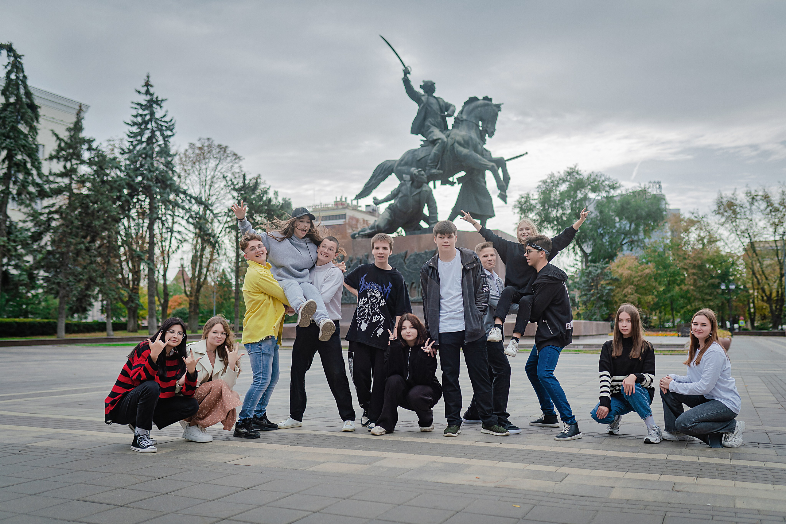 ФОТОКНИГИ ДЛЯ ШКОЛЫ, ВЫПУСКНЫЕ ФОТОКНИГИ В РОСТОВЕ, АЛЬБОМЫ. Современные Выпускные Альбомы в Ростове-на-Дону