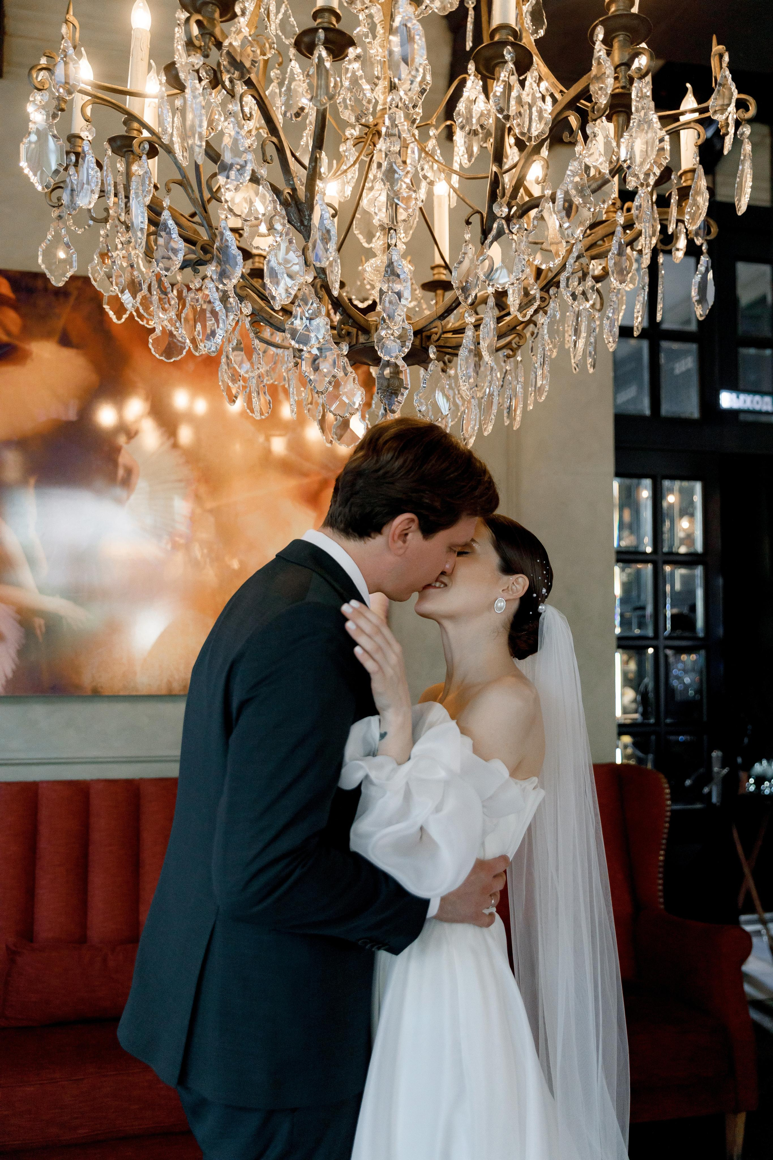 Свадебный день в отеле Chekhoff Hotel Moscow Curio Collection by Hilton 5. Свадебный фотограф в Москве и Санкт-Петербурге Денис Ходюков