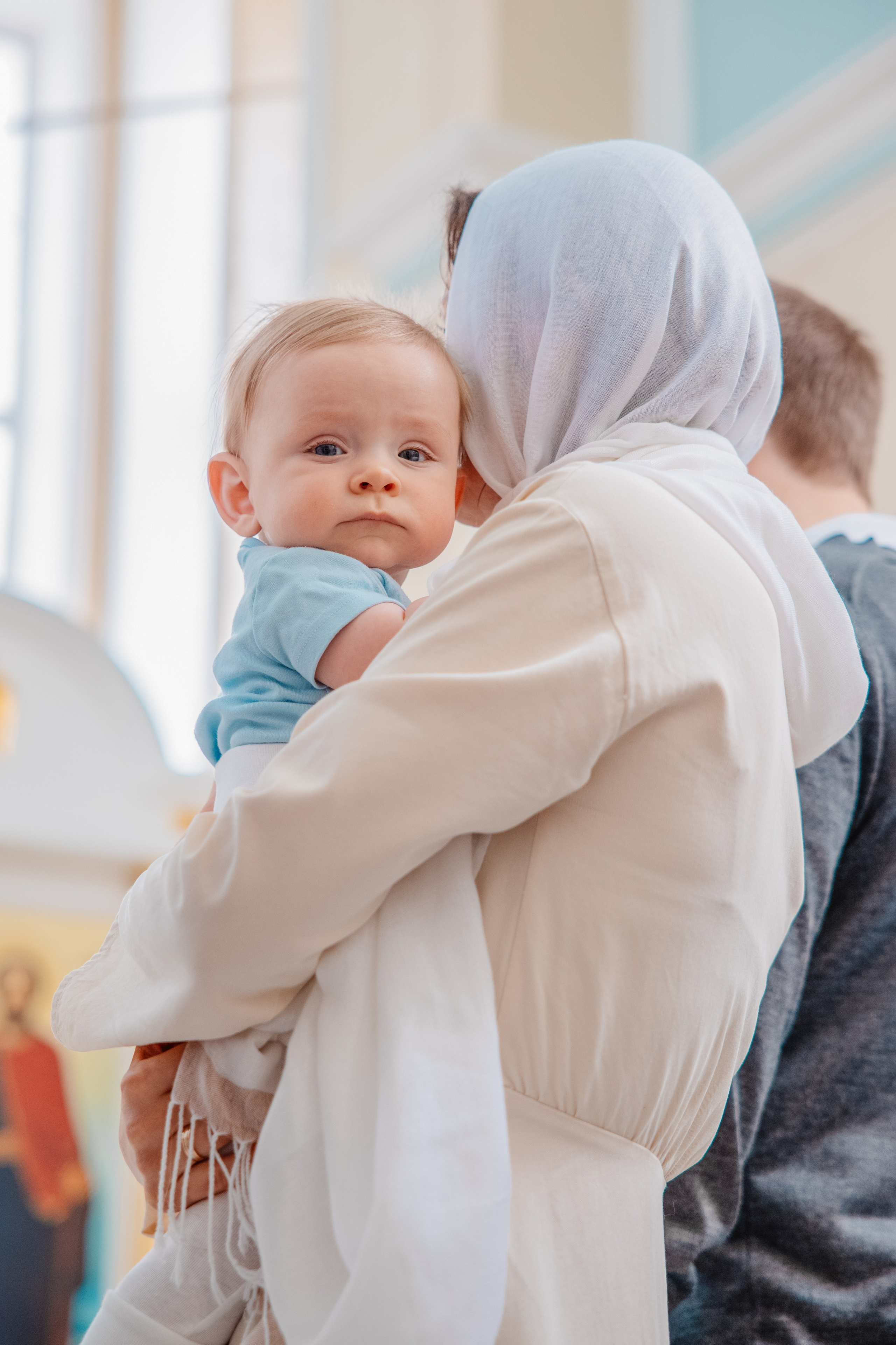 Крещение ребенка в храме