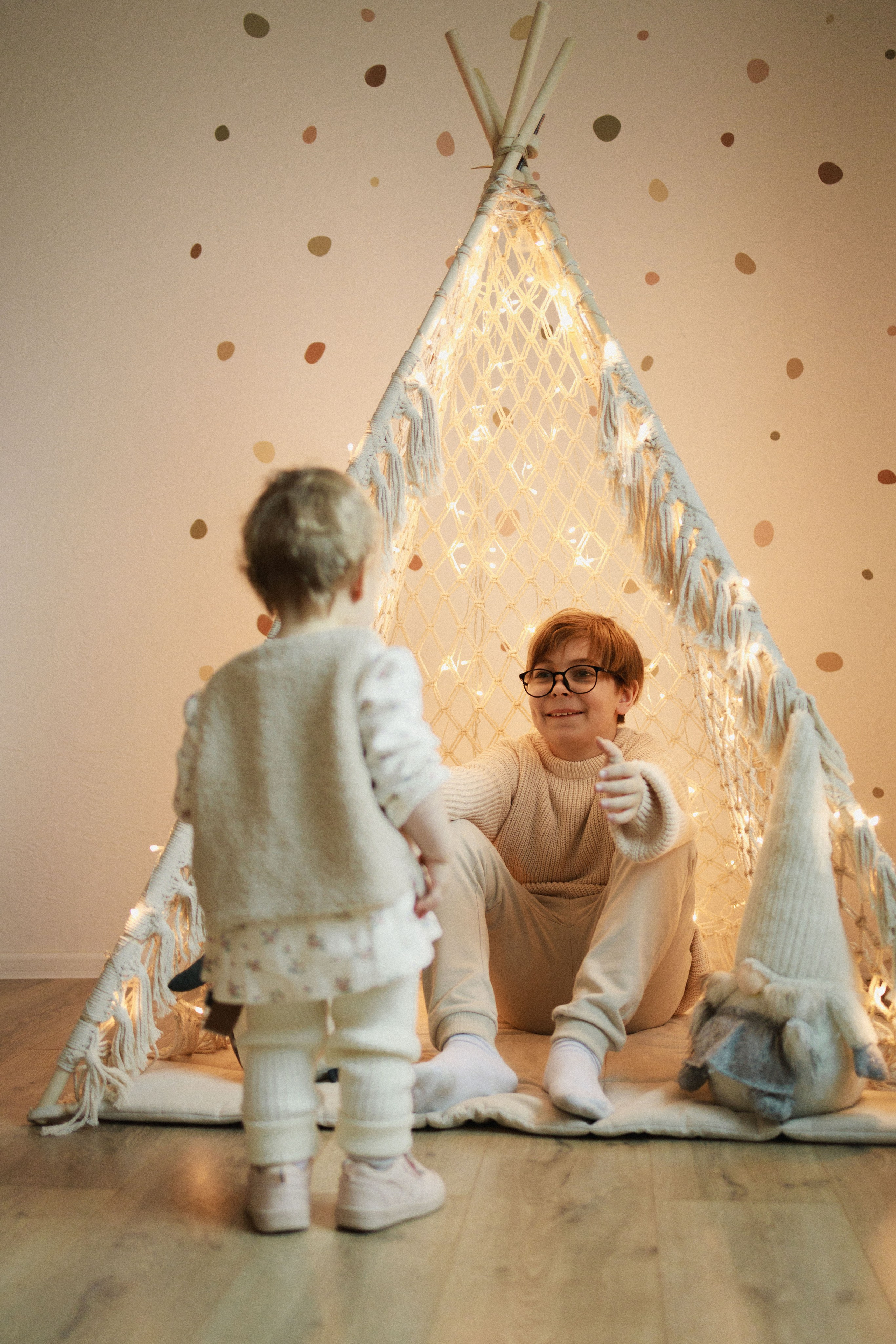 Новогодняя фотосъемка в студии. Семейный видеограф в Москве Элина Ладова