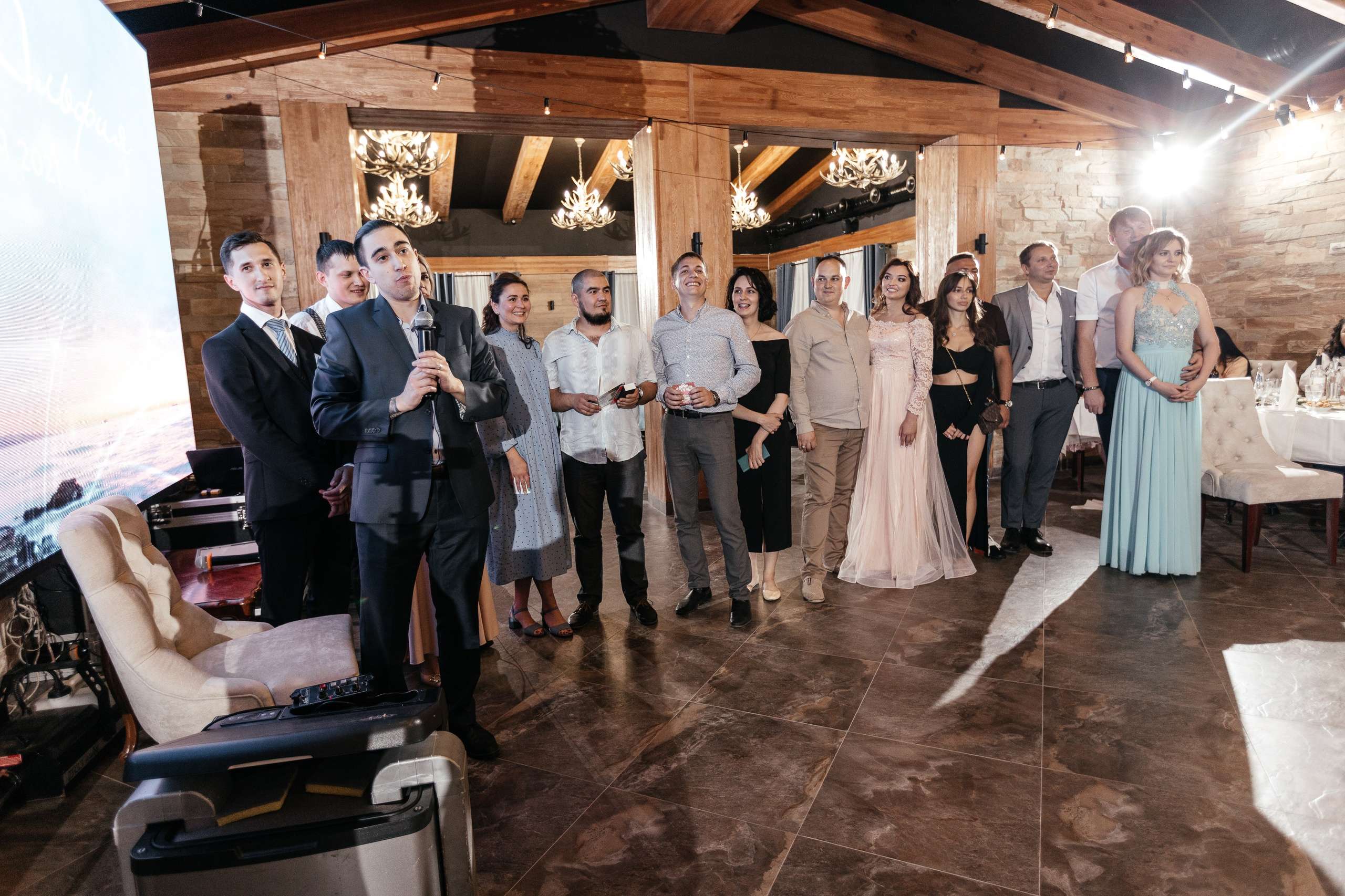 Свадебный фотограф Уфа — Руслан ГабдлисламовЖивые эмоции, красивые кадры, воспоминания на всю жизнь.Работаю по всей Республике Башкортоста. Свадебный фотограф Уфа Руслан Габдлисламов