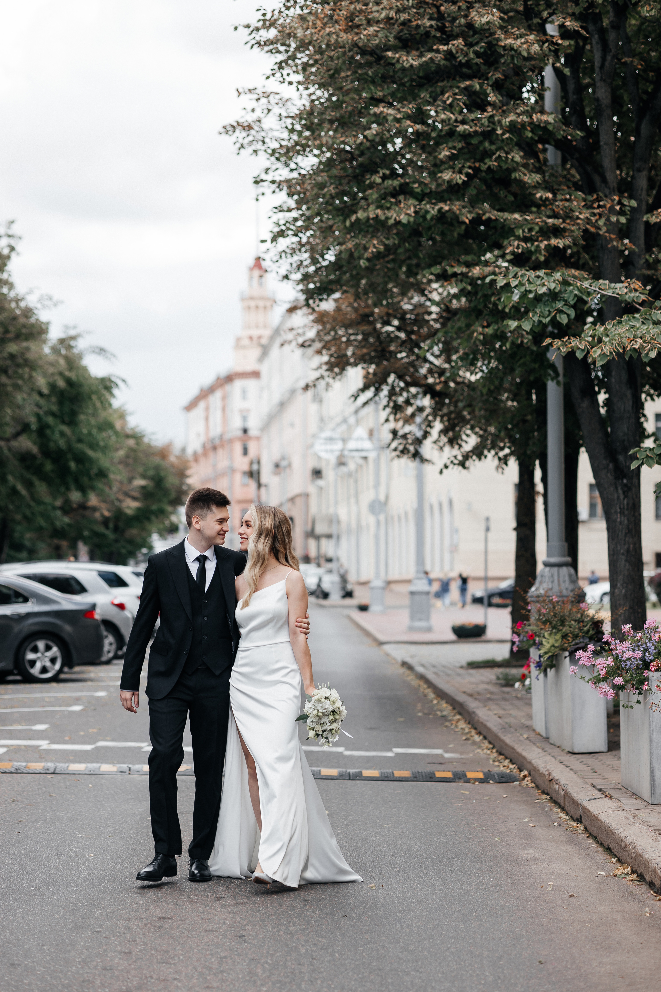 Топ лучших мест для свадебной прогулки в Минске. Polovinka.Photo — Свадебный и семейный фотограф Минск