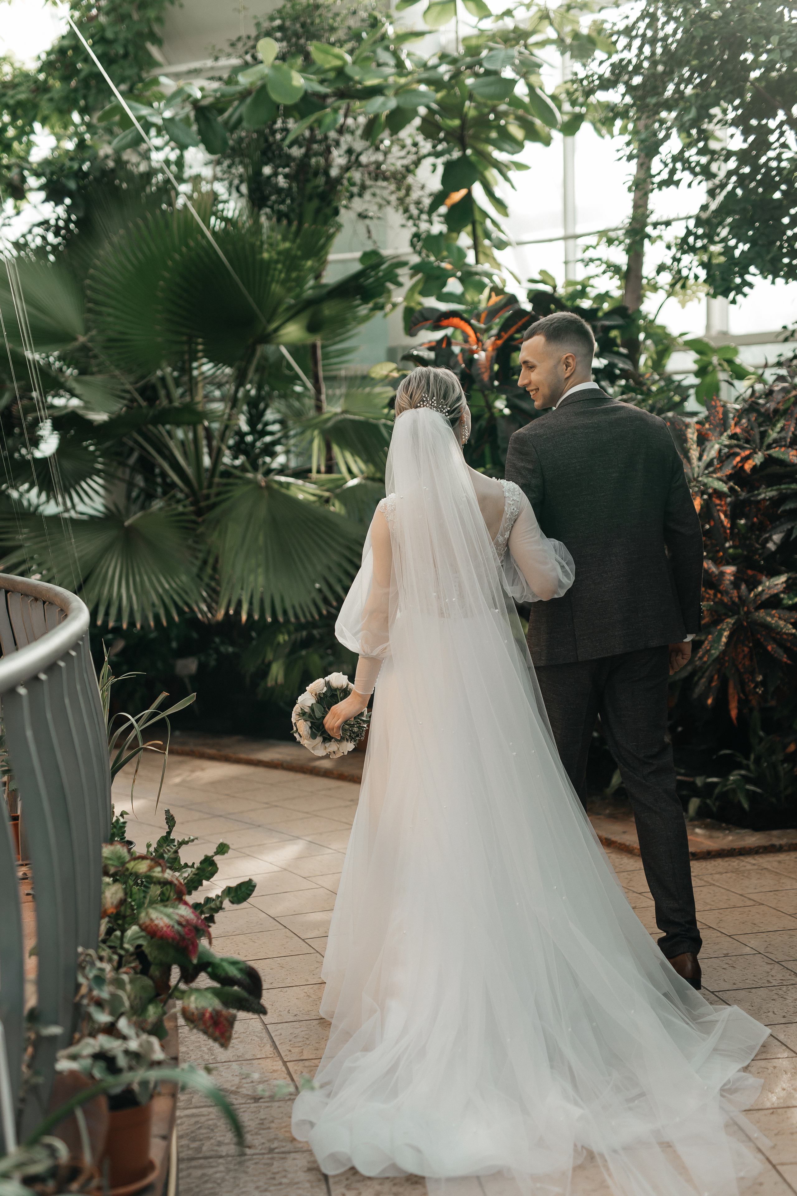 Зимняя сказка в оранжерее. Polovinka.Photo — Свадебный и семейный фотограф Минск