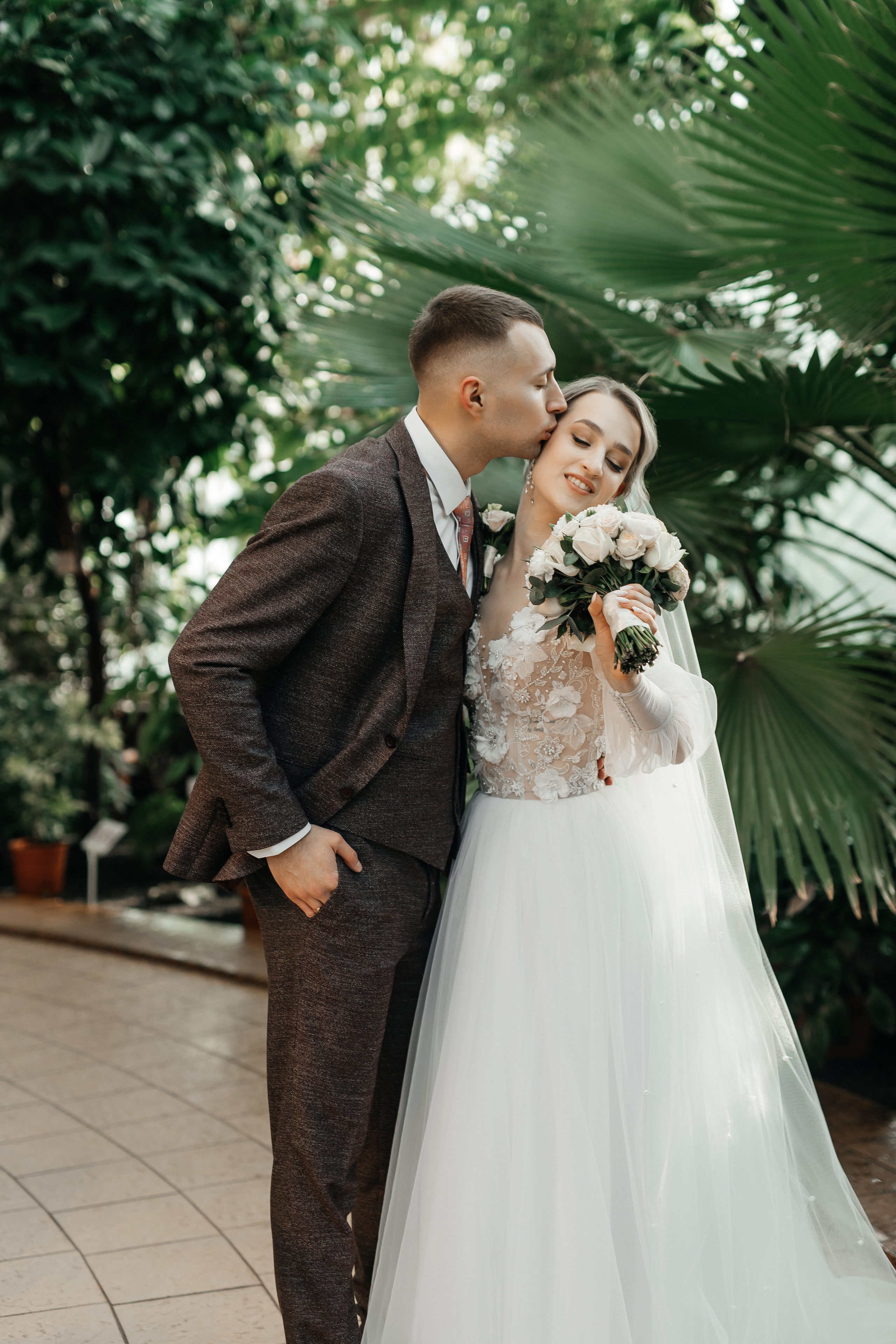 Зимняя сказка в оранжерее. Polovinka.Photo — Свадебный и семейный фотограф Минск