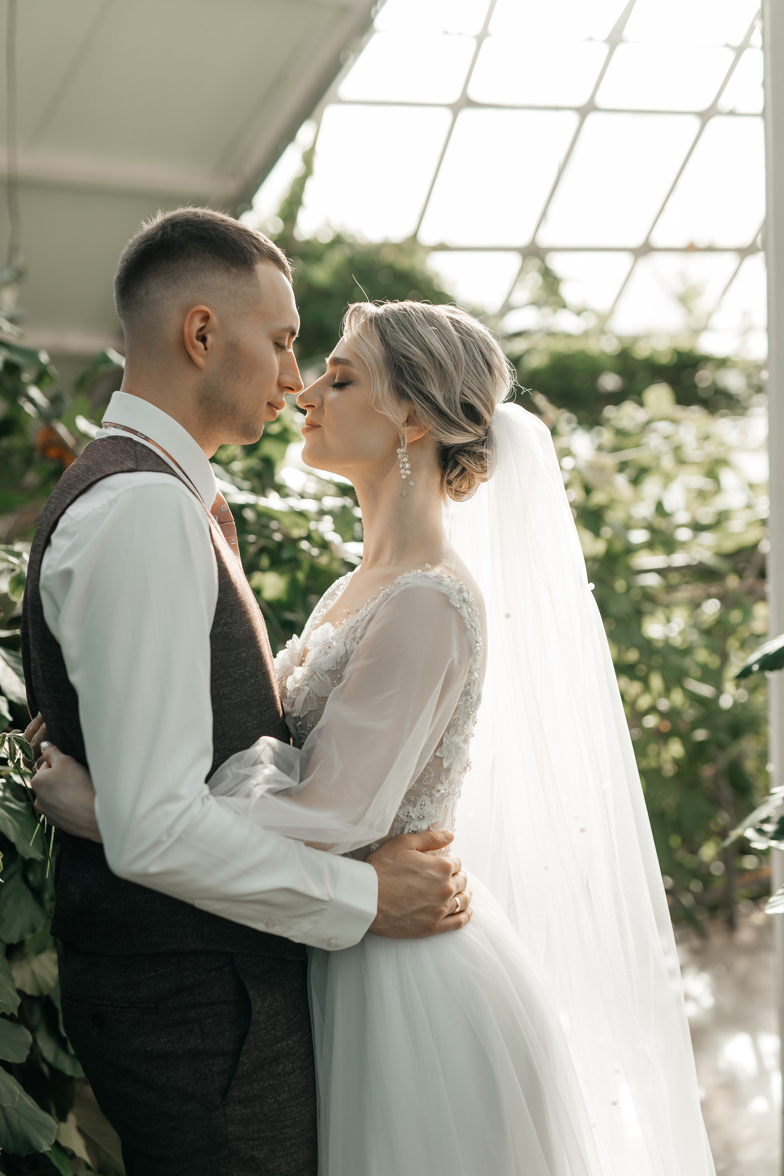 Зимняя сказка в оранжерее. Polovinka.Photo — Свадебный и семейный фотограф Минск