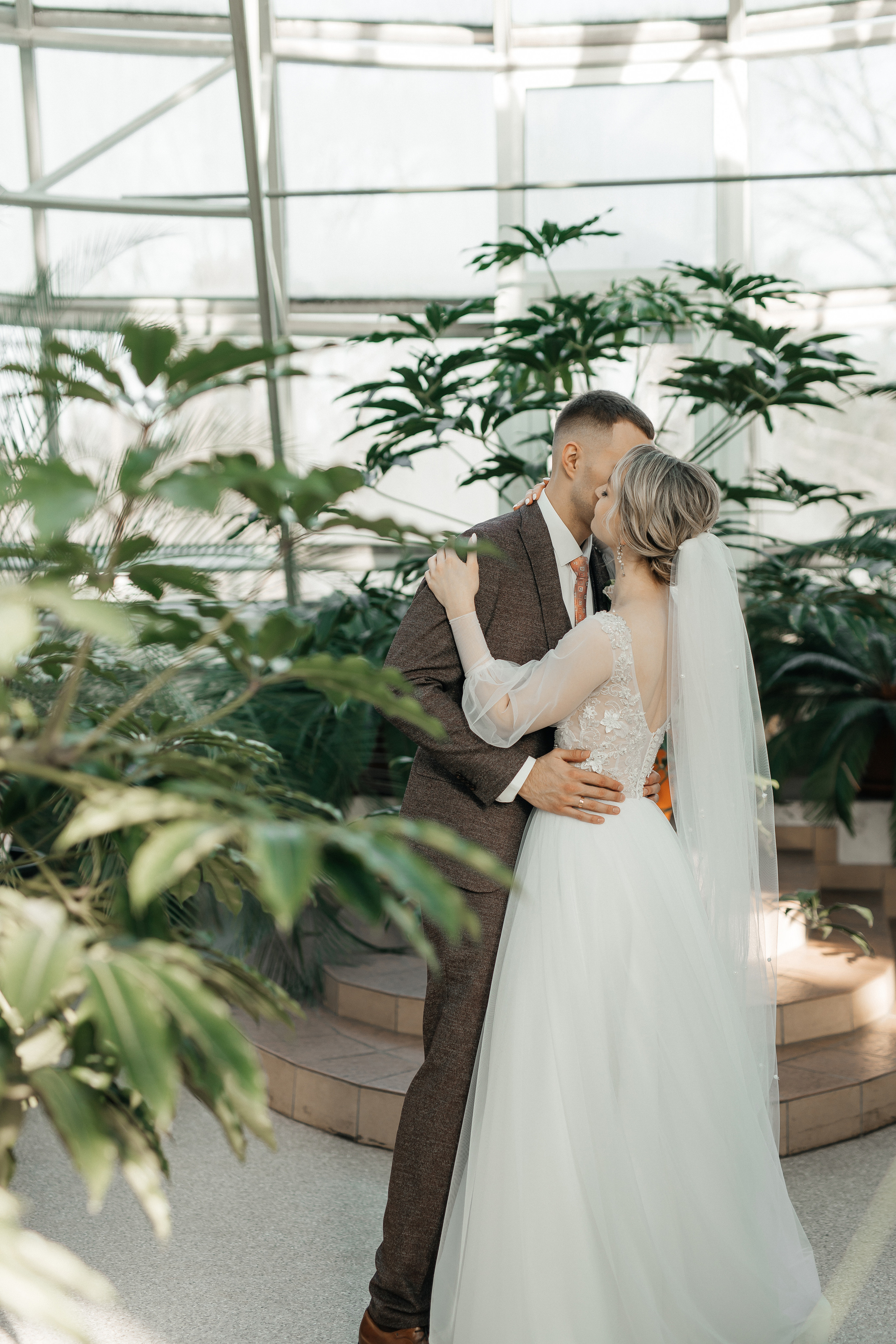 Зимняя сказка в оранжерее. Polovinka.Photo — Свадебный и семейный фотограф Минск