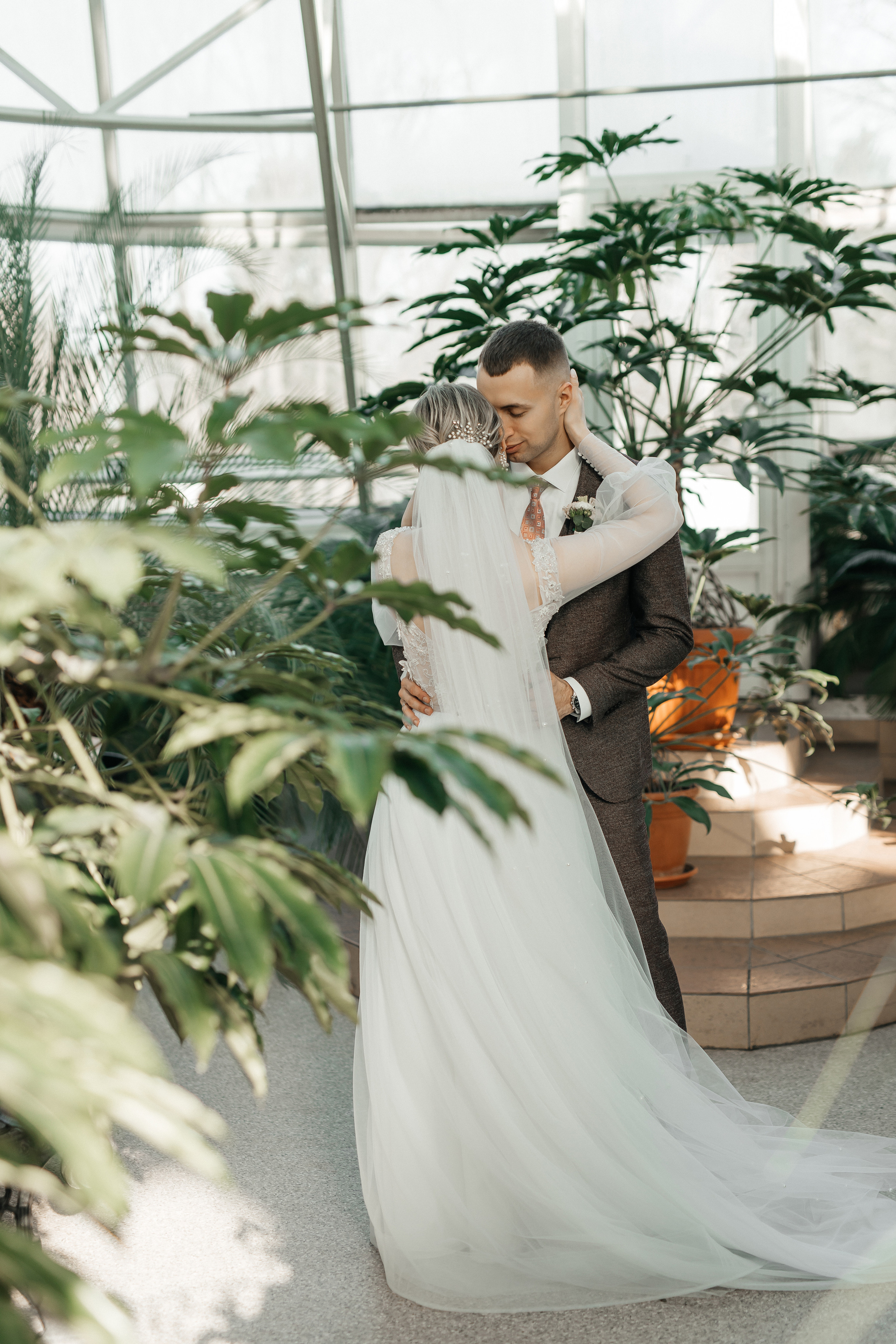 Зимняя сказка в оранжерее. Polovinka.Photo — Свадебный и семейный фотограф Минск