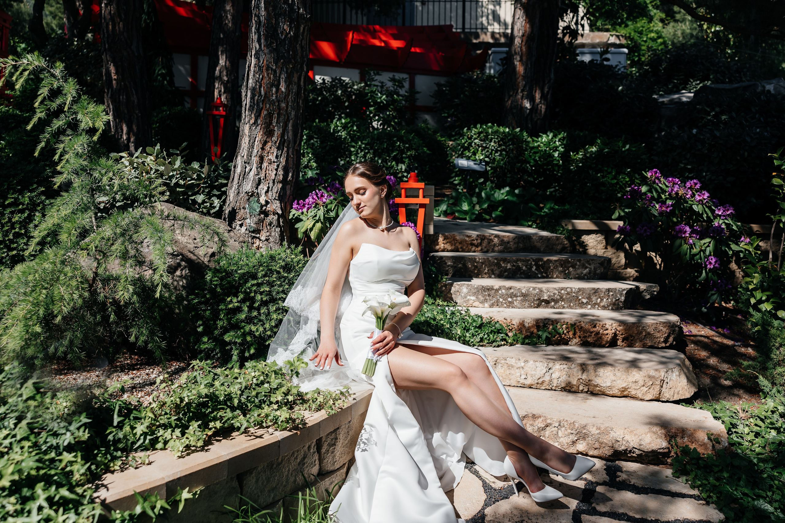 Анонс свадьбы Иры и Никиты. Прогулка в отеле Крымский Бриз. Свадебный фотограф в Крыму и Севастополе Ольга Баскакова