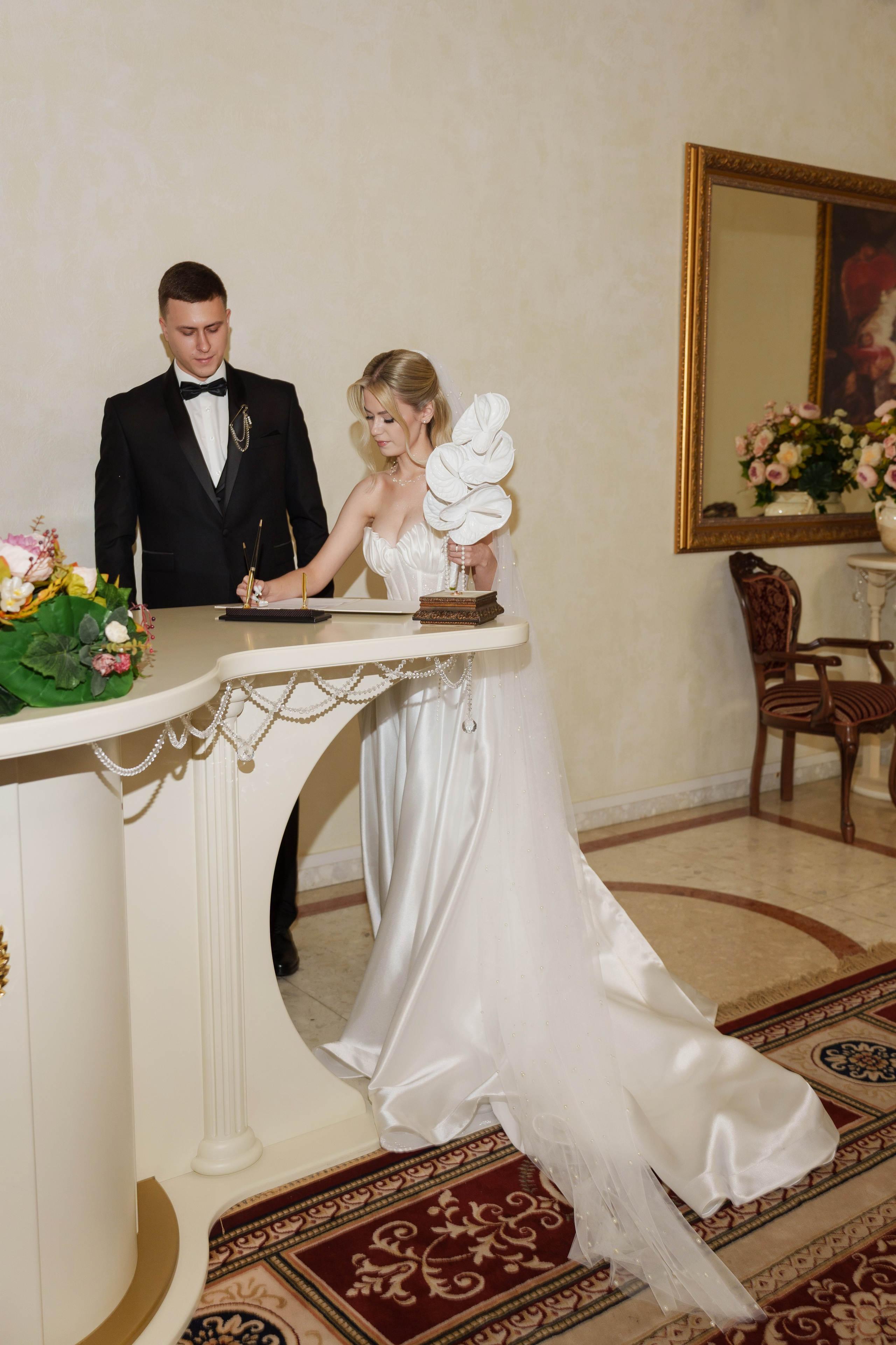 Свадебная камерная свадьба в Краснодаре от TWINS STUDIO. ТВИНС СТУДИО — лучшие свадебные фотографы и видеографы в Краснодаре