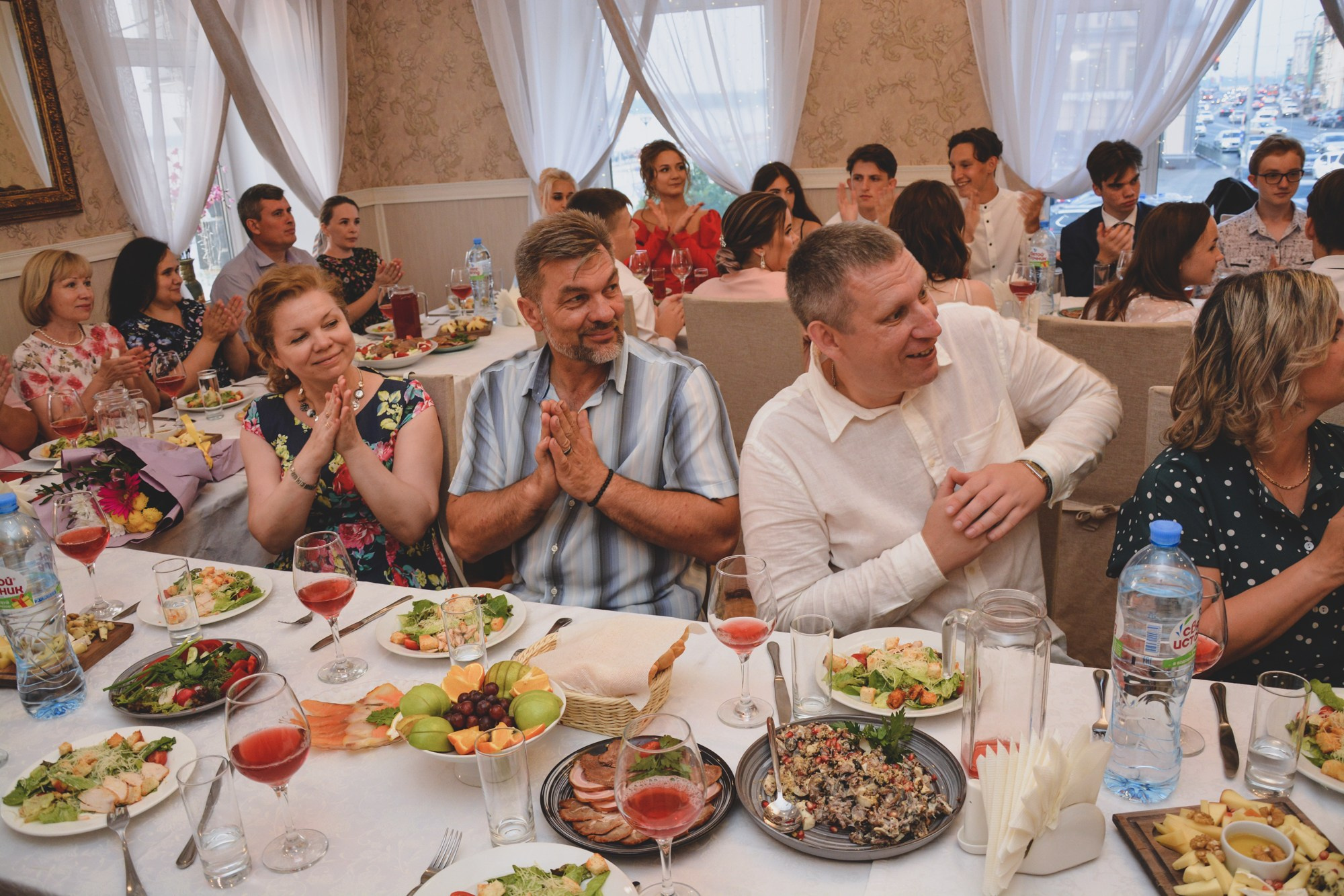 Фотосессия на школьный выпускной в Нижнем Новгороде. Фотограф Макс Огурцов в Нижнем Новгороде