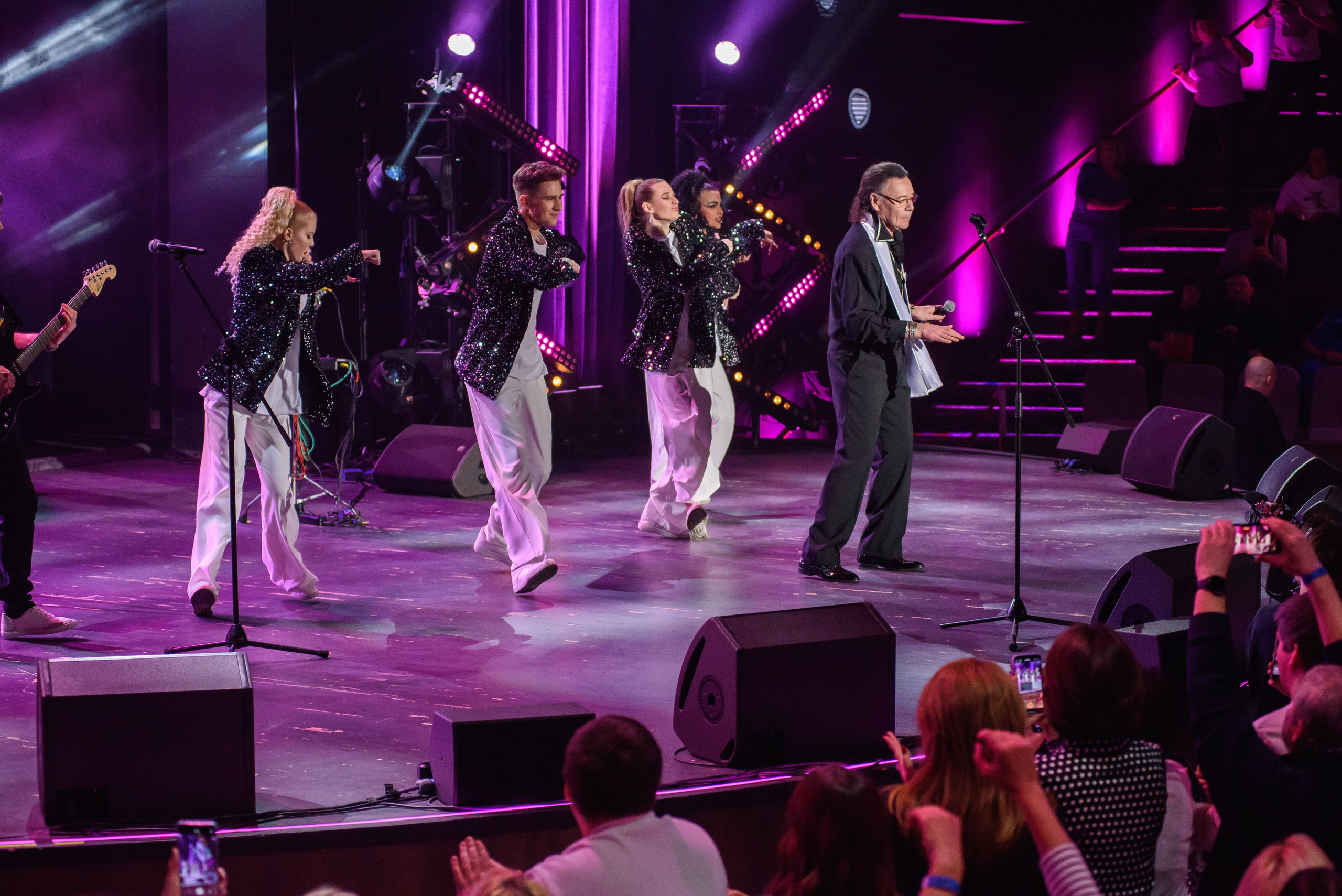 Дискотека СССР. «Сладкий сон» и Сергей Васюта — «Имена на все времена». Бренд-фотограф для экспертов и блогеров в Москве Влада Горбовская