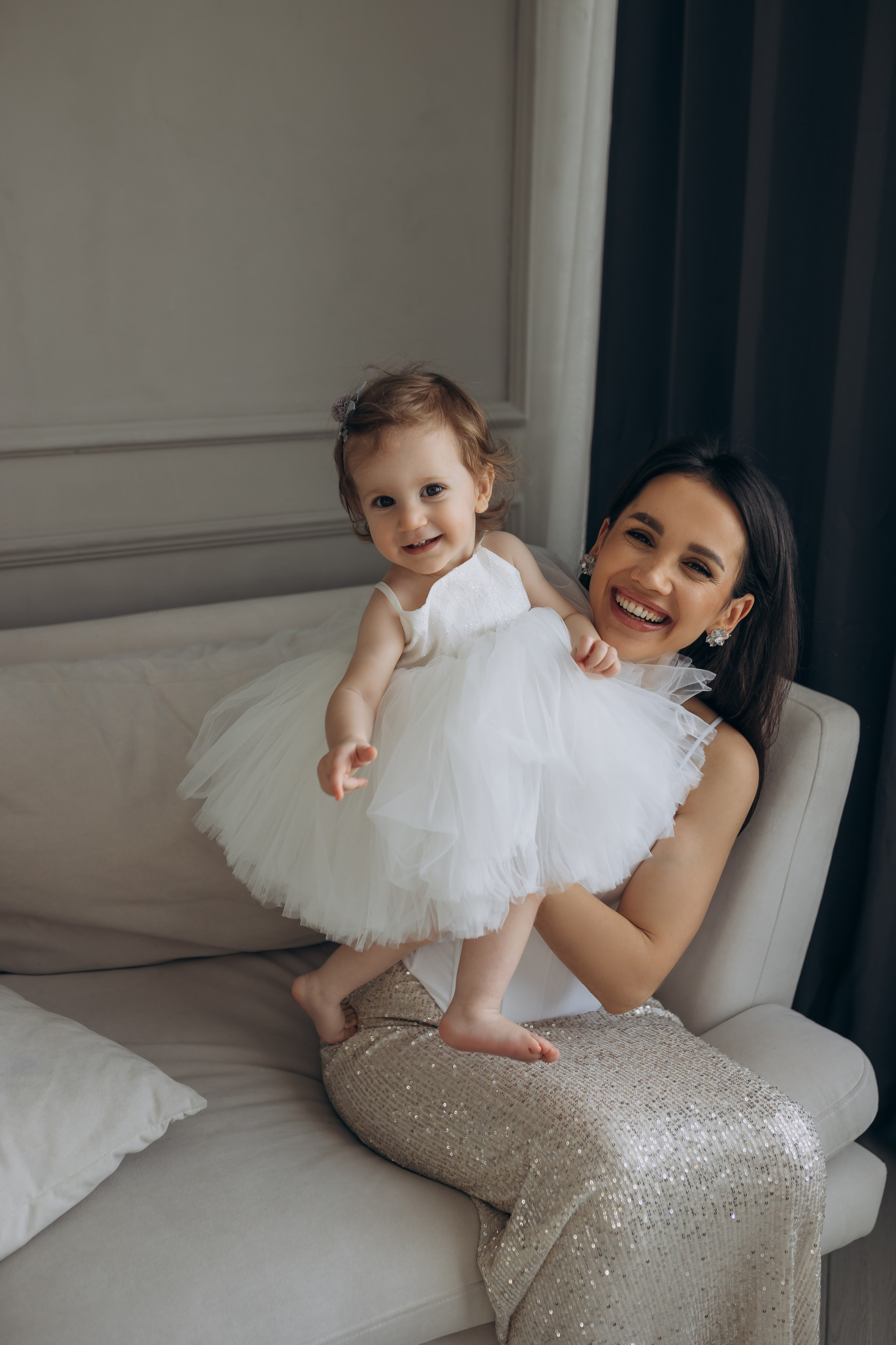 Семья в студии. Главная