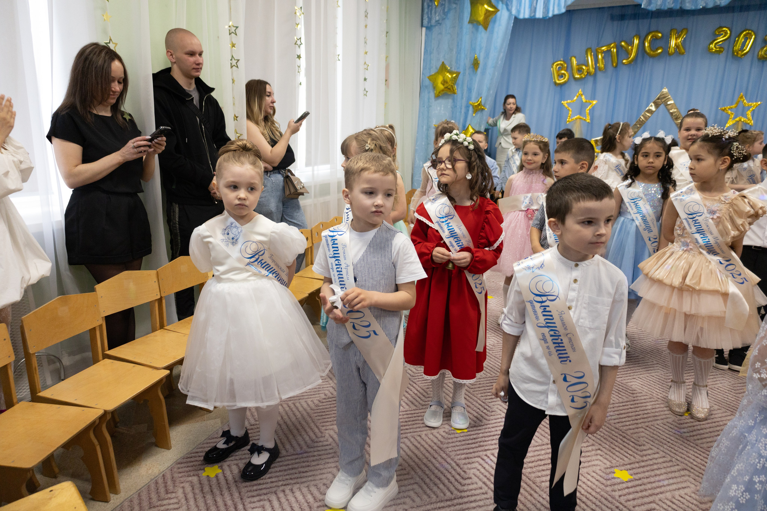 Выпускной детский сад № 66. Фотограф Березенская Ирина в Новосибирске