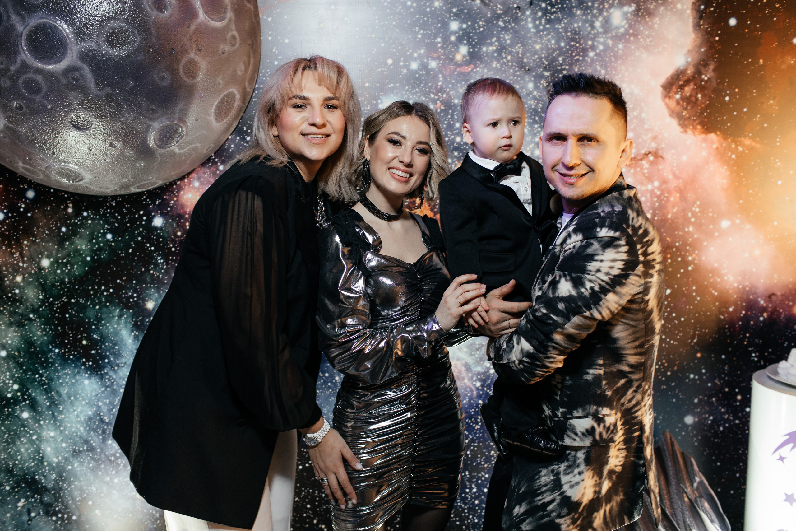 Артемий 2 года @allazemaalla. Свадебный и семейный фотограф