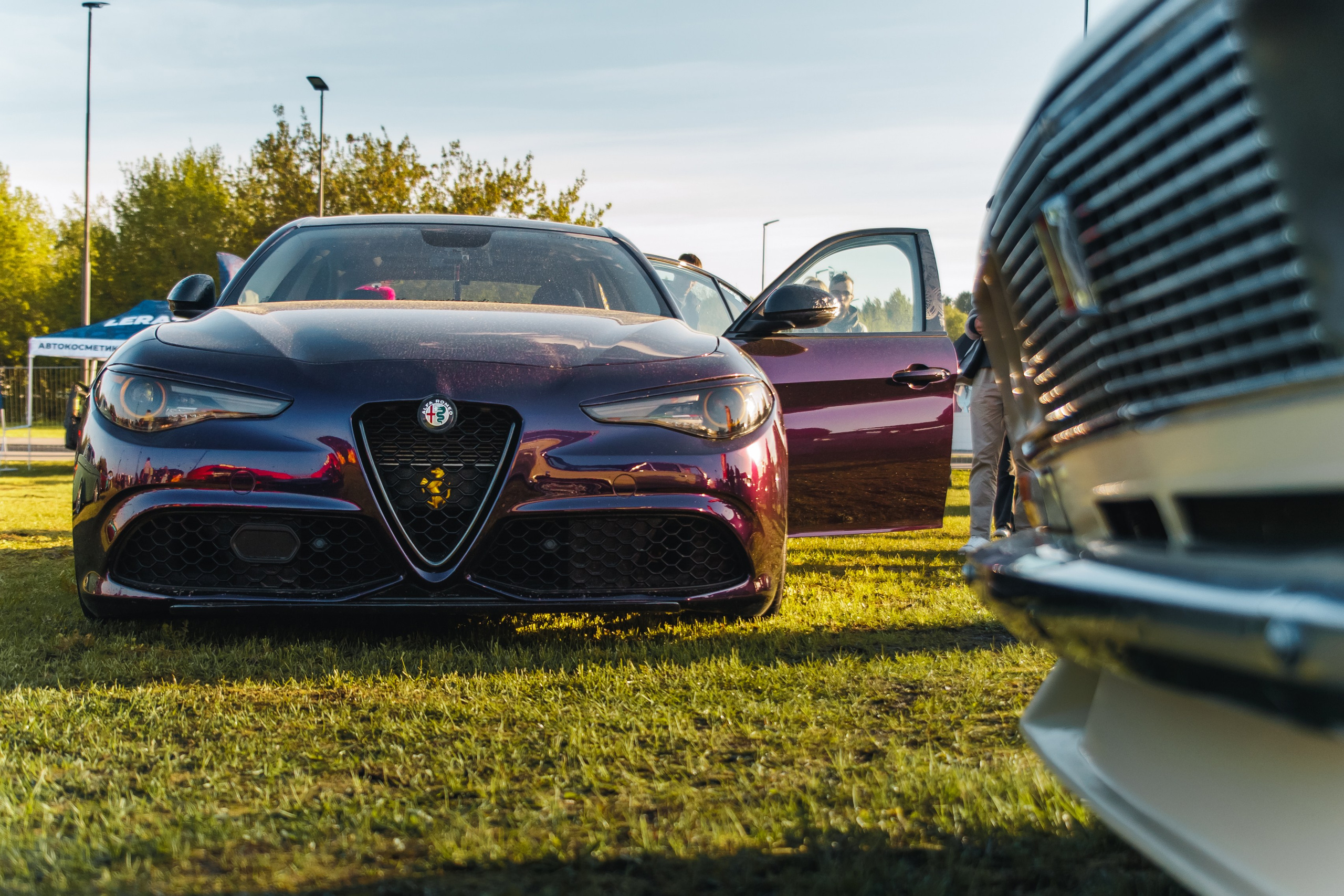 Выставка и дрифт машин. Репортажный фотограф. Москва. Алина Ланская